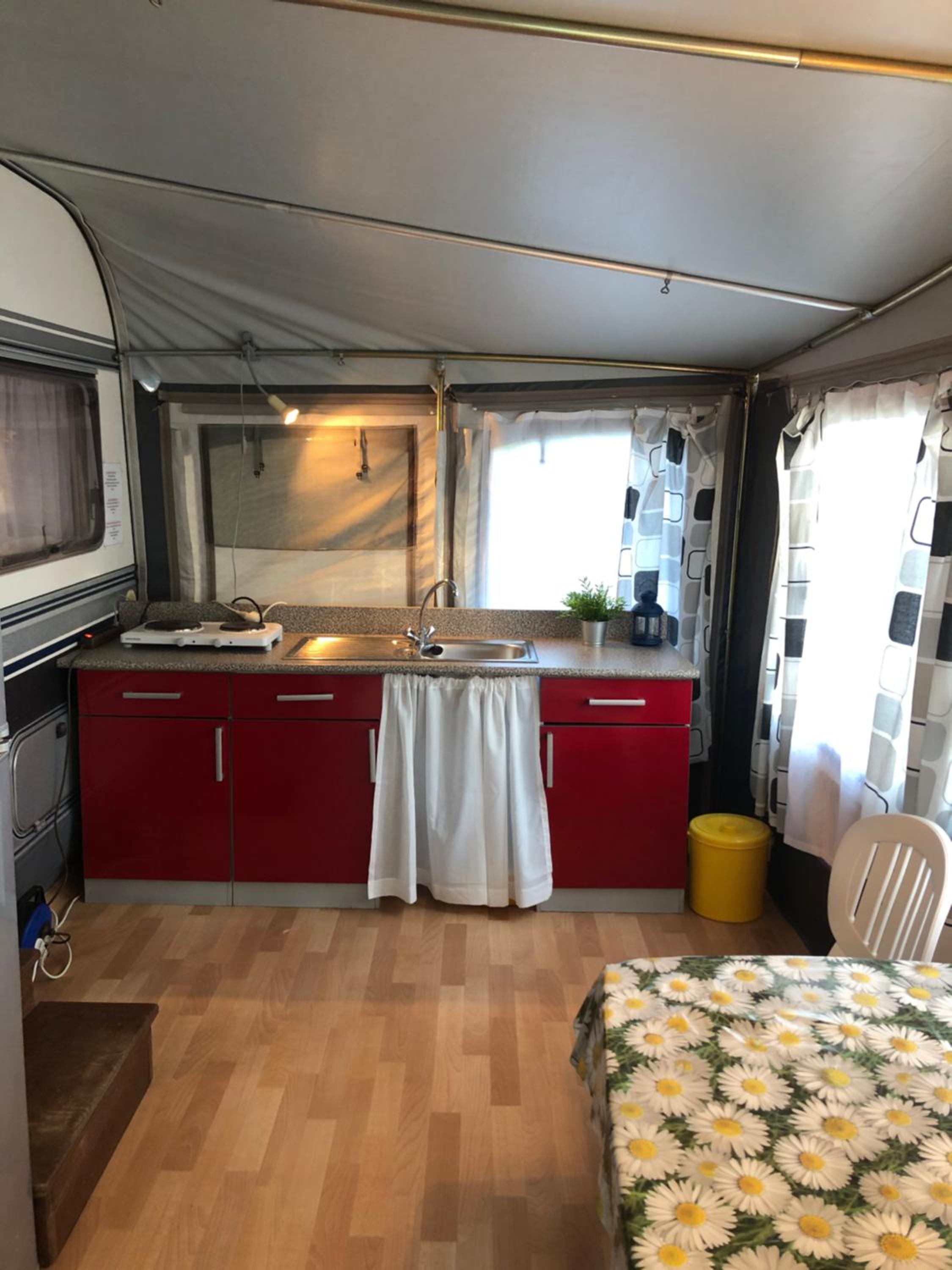 Caravan photo 2