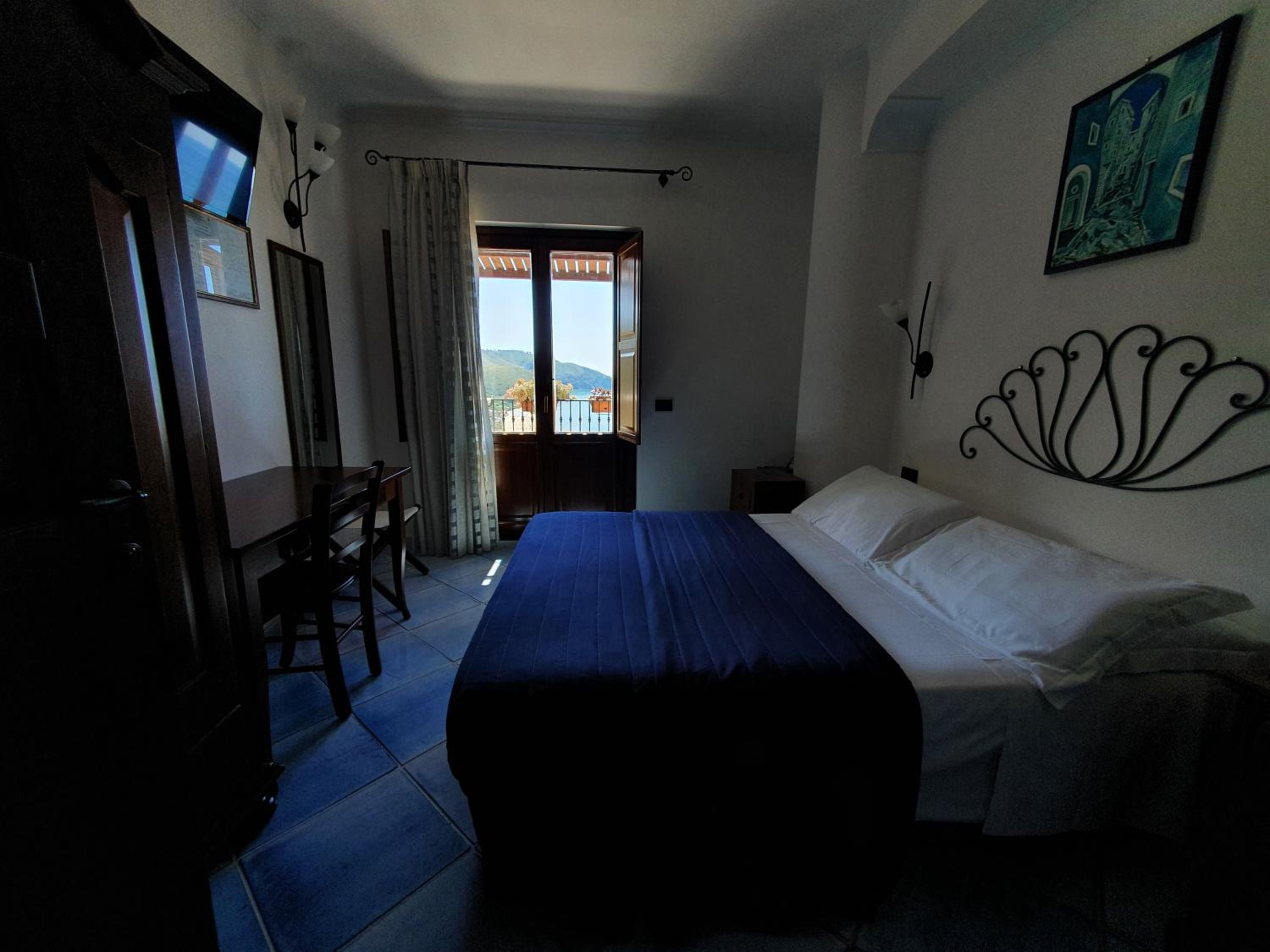 Superior Double with Sea View photo 1
