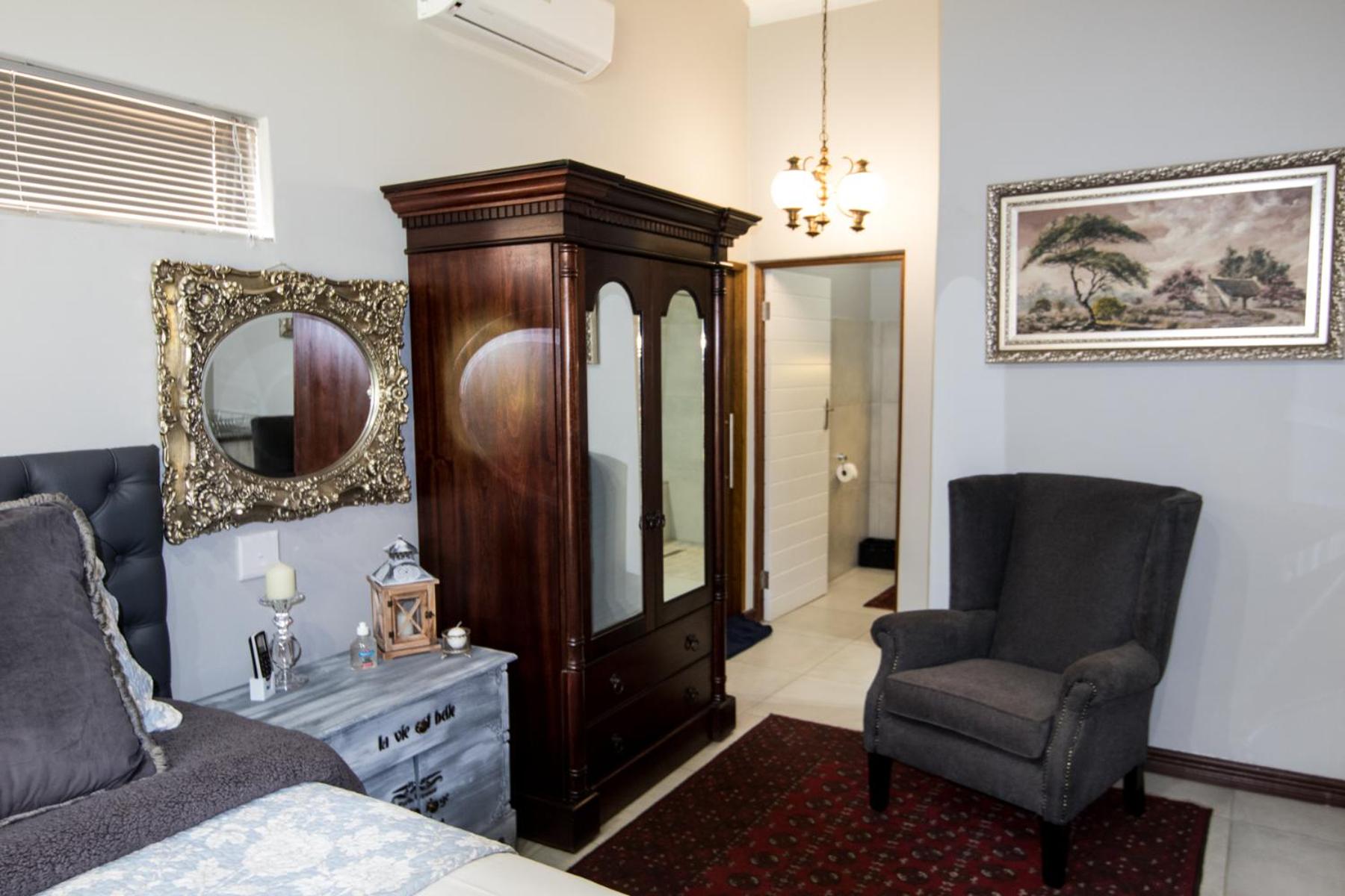 Executive Double Room - Photo 6