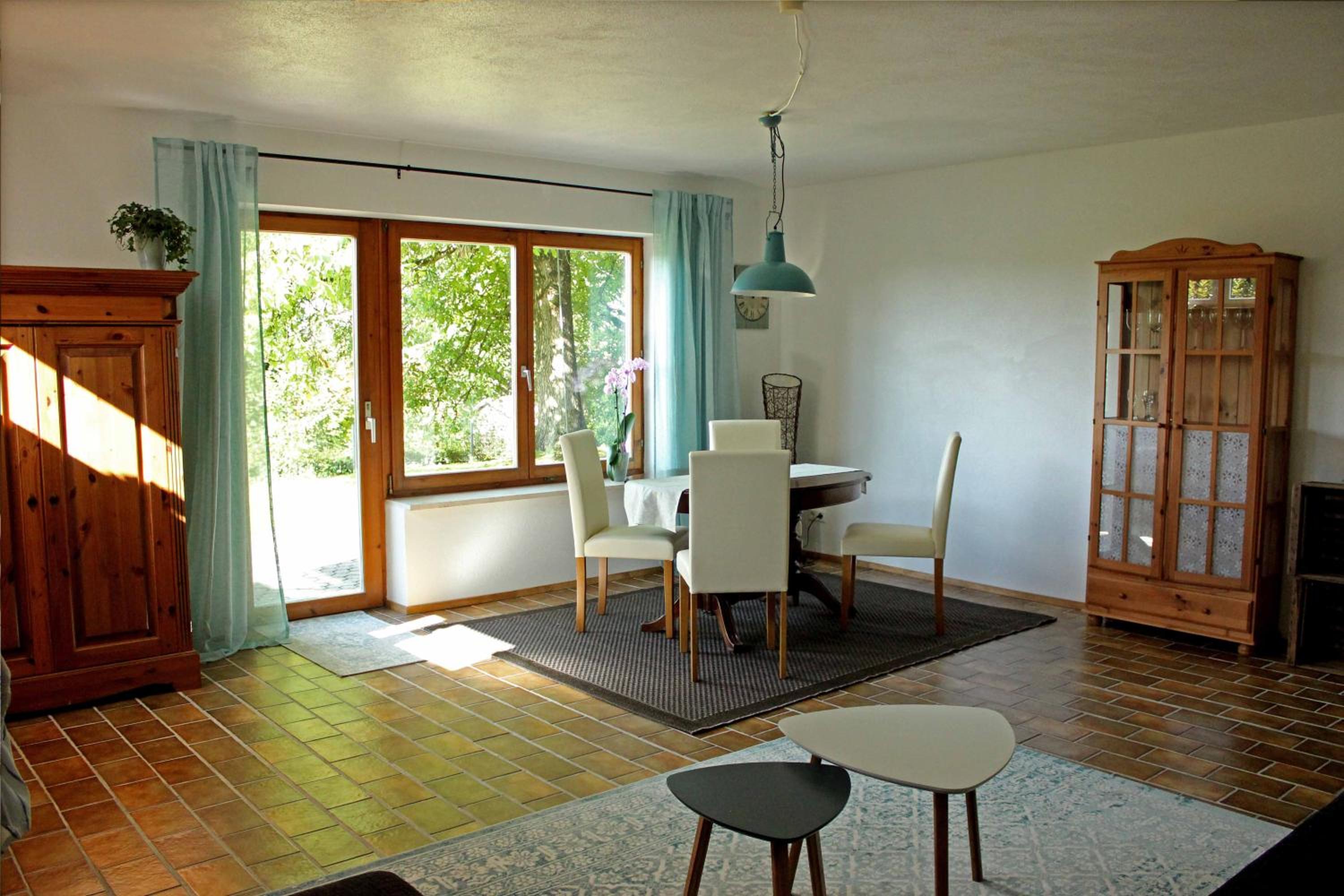 One-Bedroom Apartment photo 3