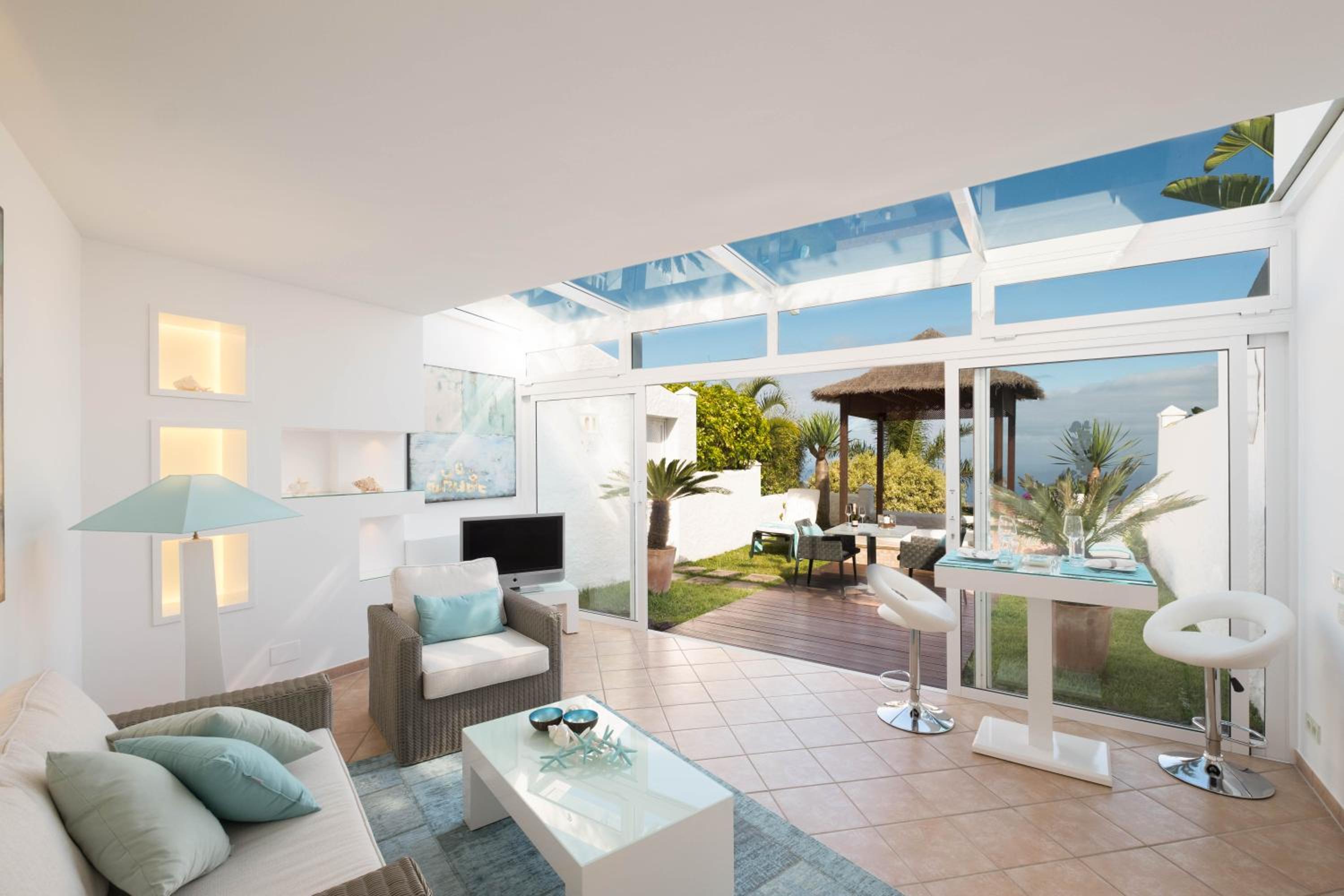 Suite with Sea View photo 2