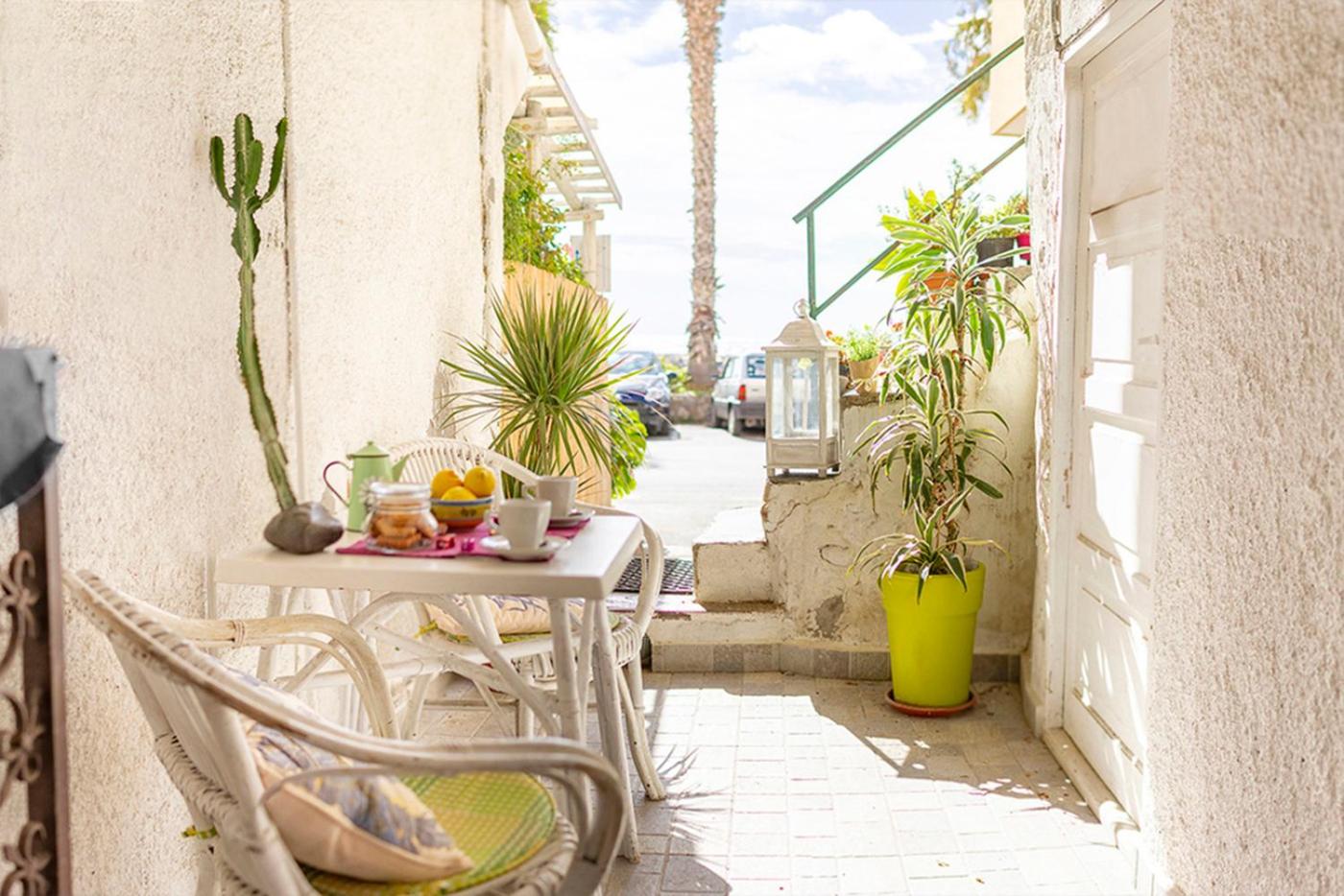 Apartment with Sea View photo 2