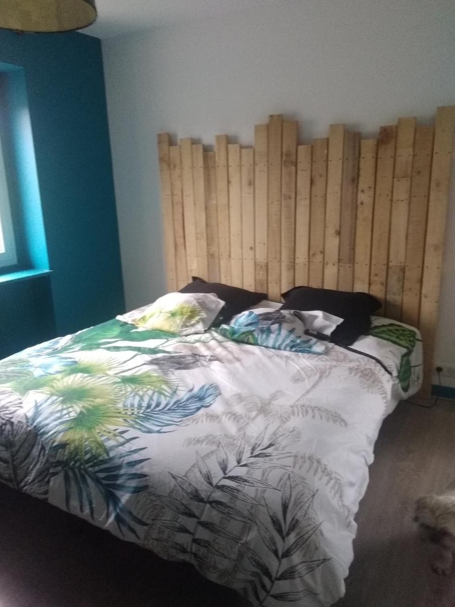 Deluxe Room (1 adult + 2 children)