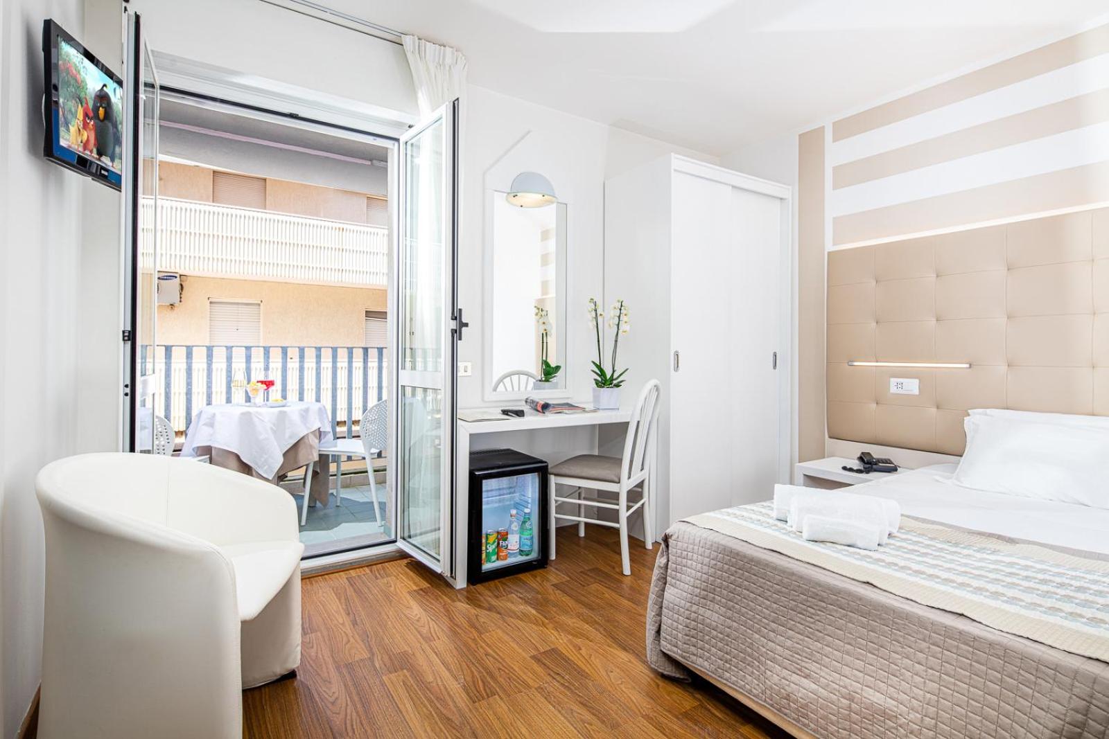 Single Room with Balcony