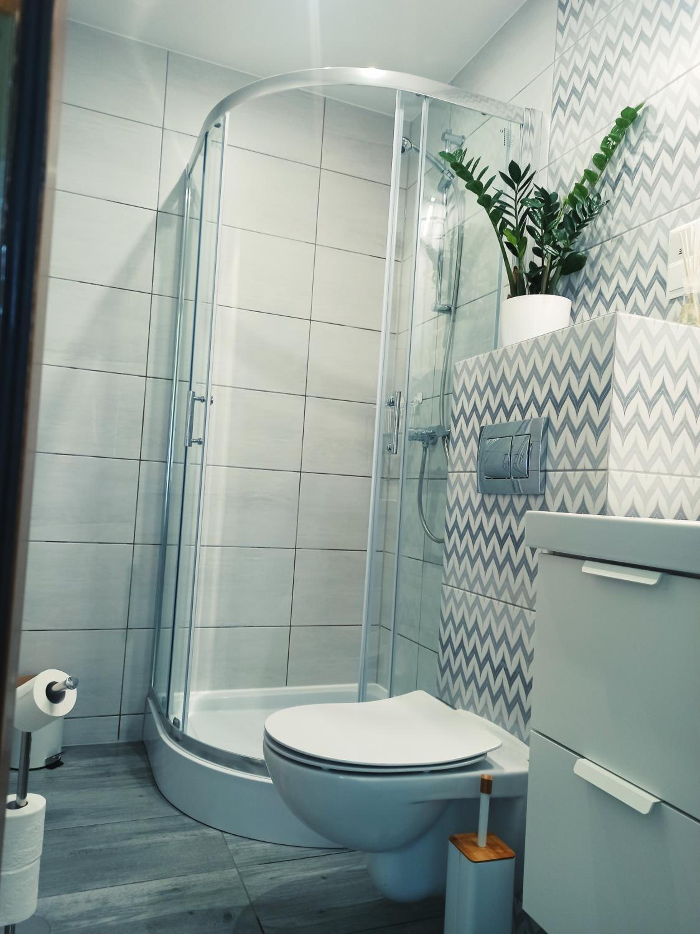 Double Room with Private Bathroom - Photo 2