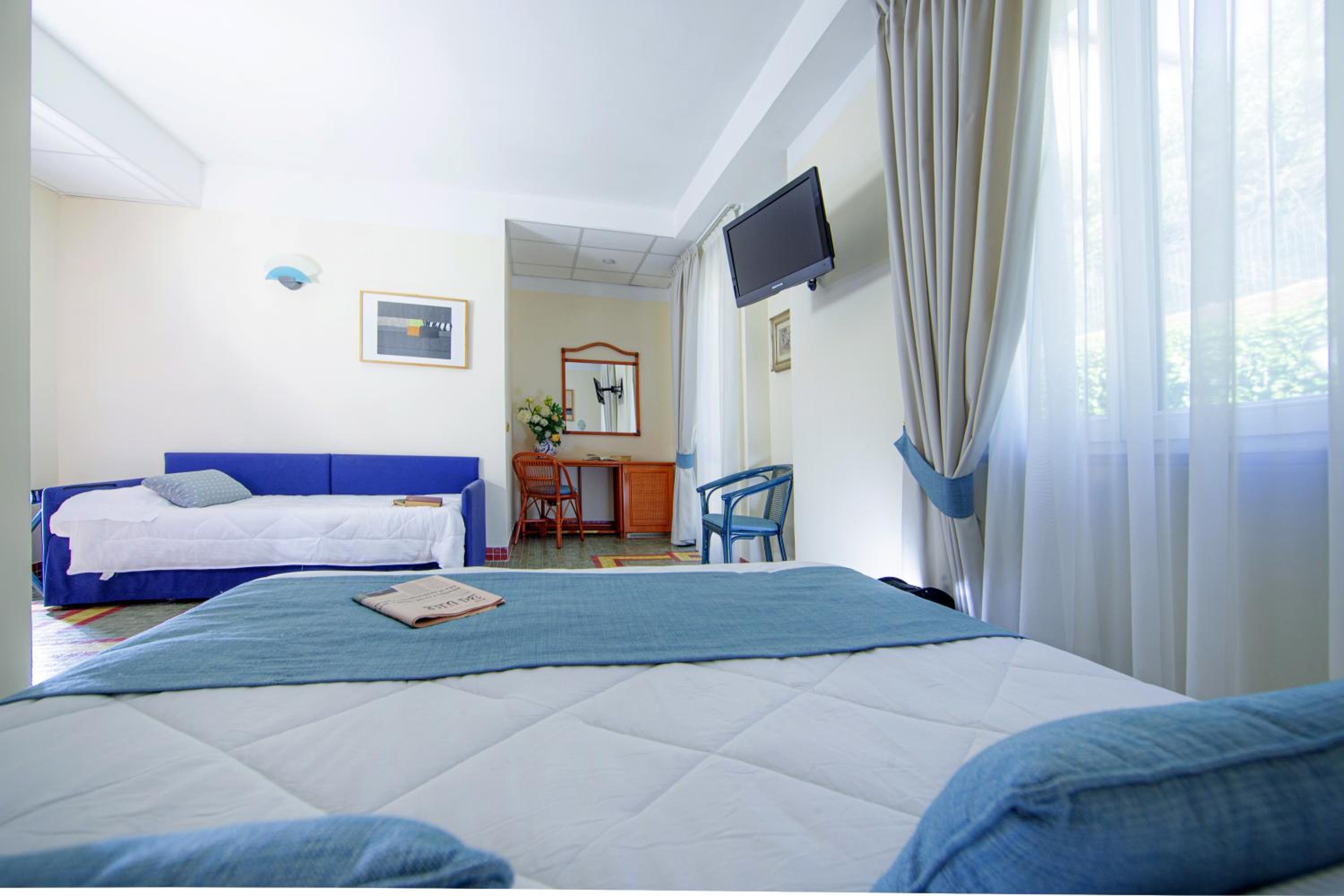 Triple Room - Photo 1