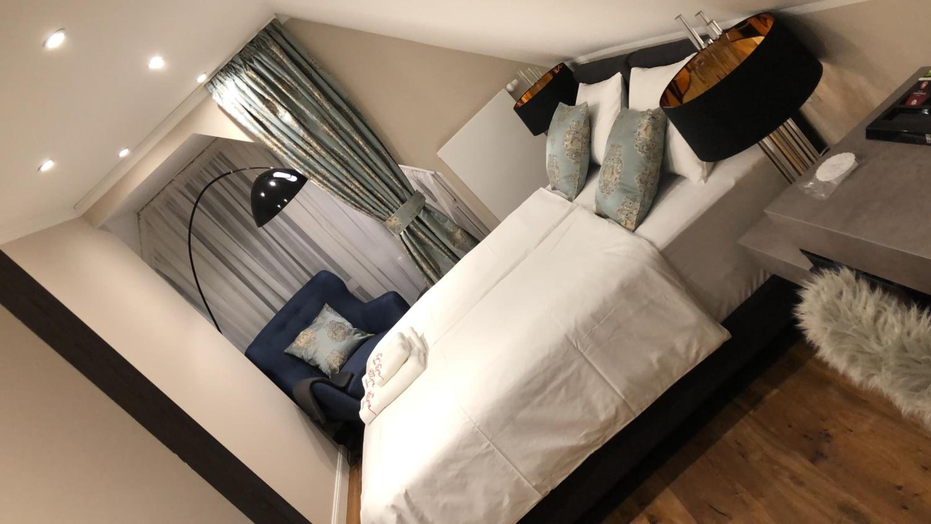 Superior Double Room - Photo 1