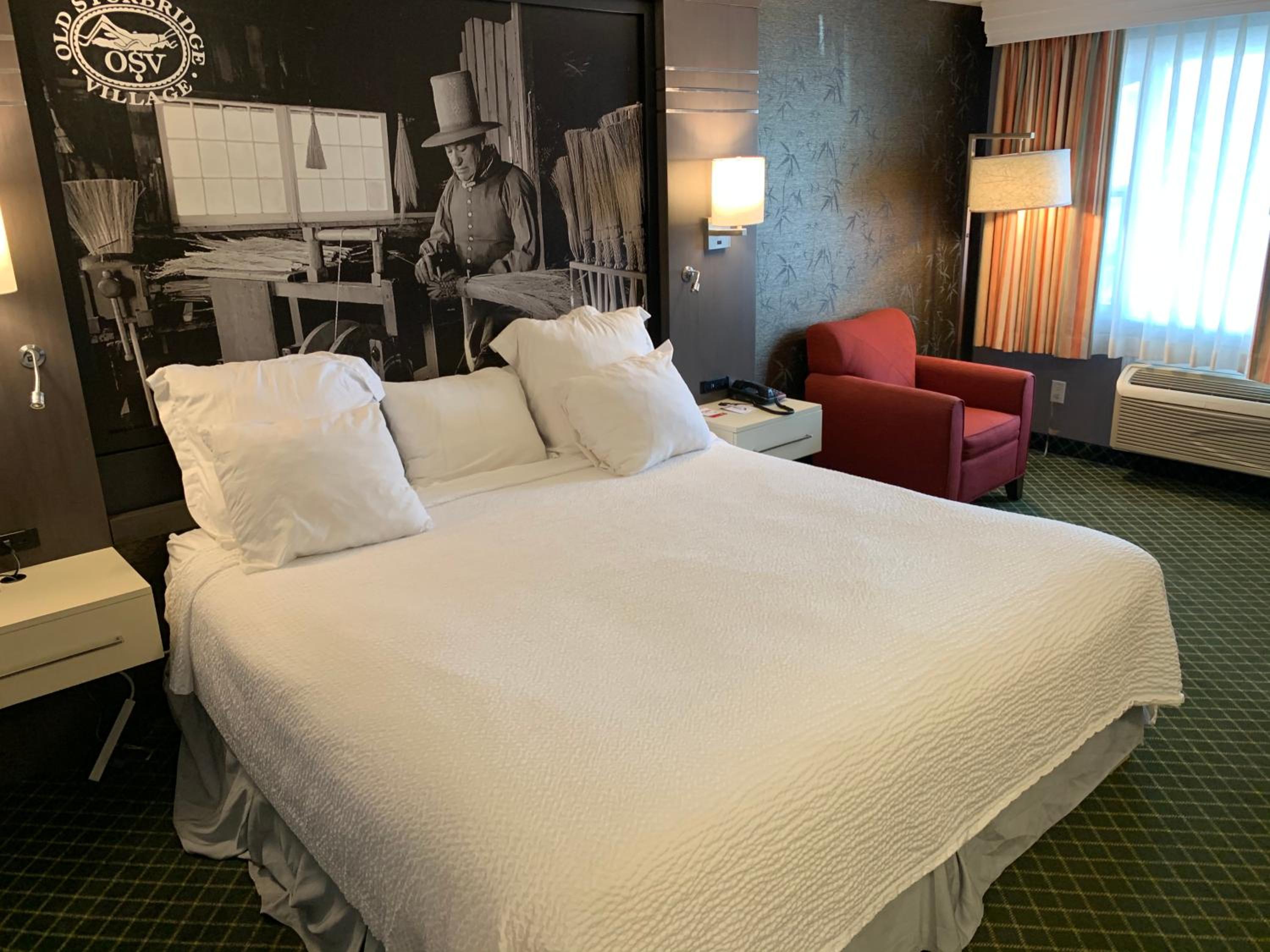 King Room - Mobility Access/Non-Smoking - Photo 6