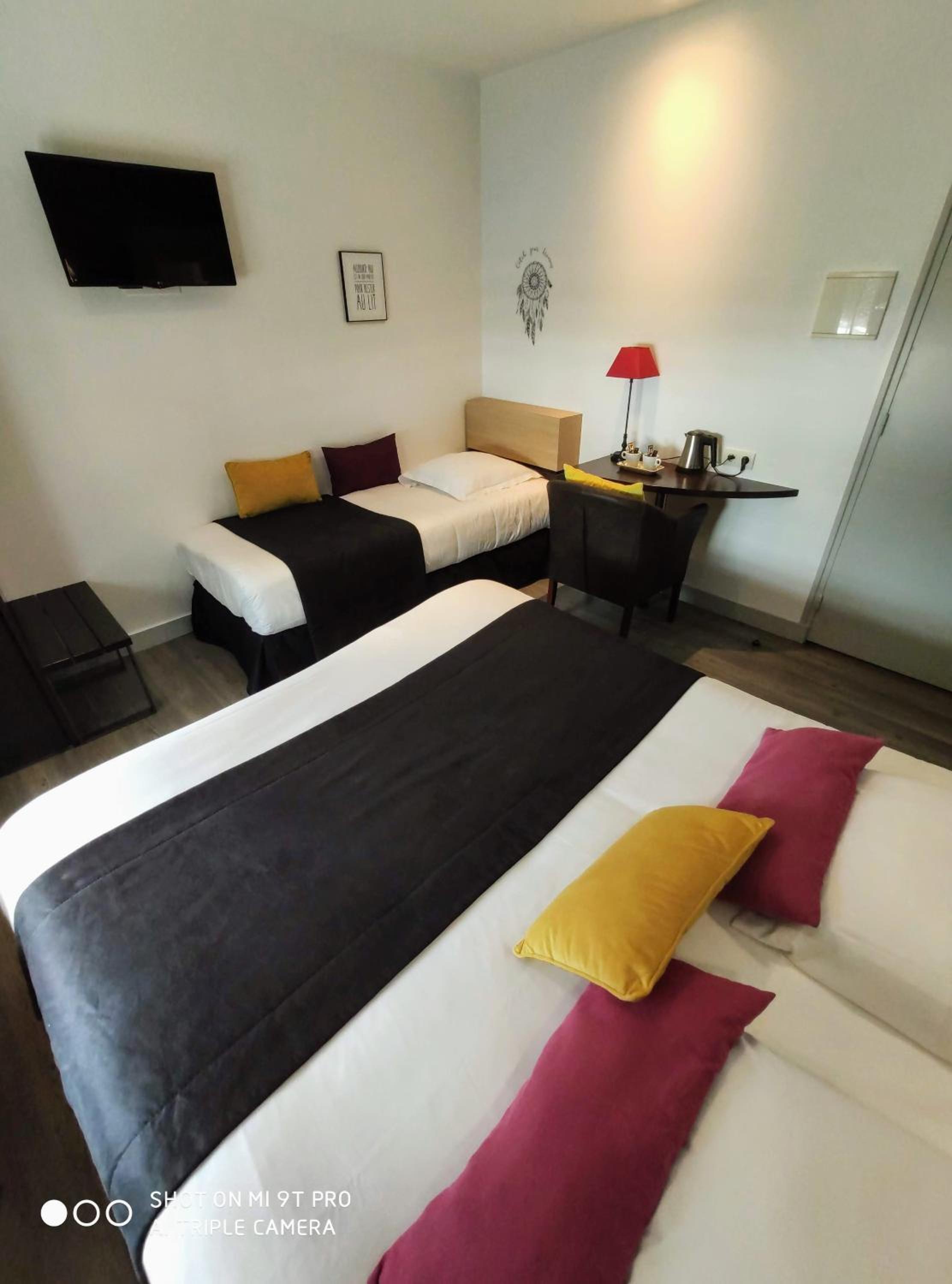 Comfort Triple Room - Photo 4