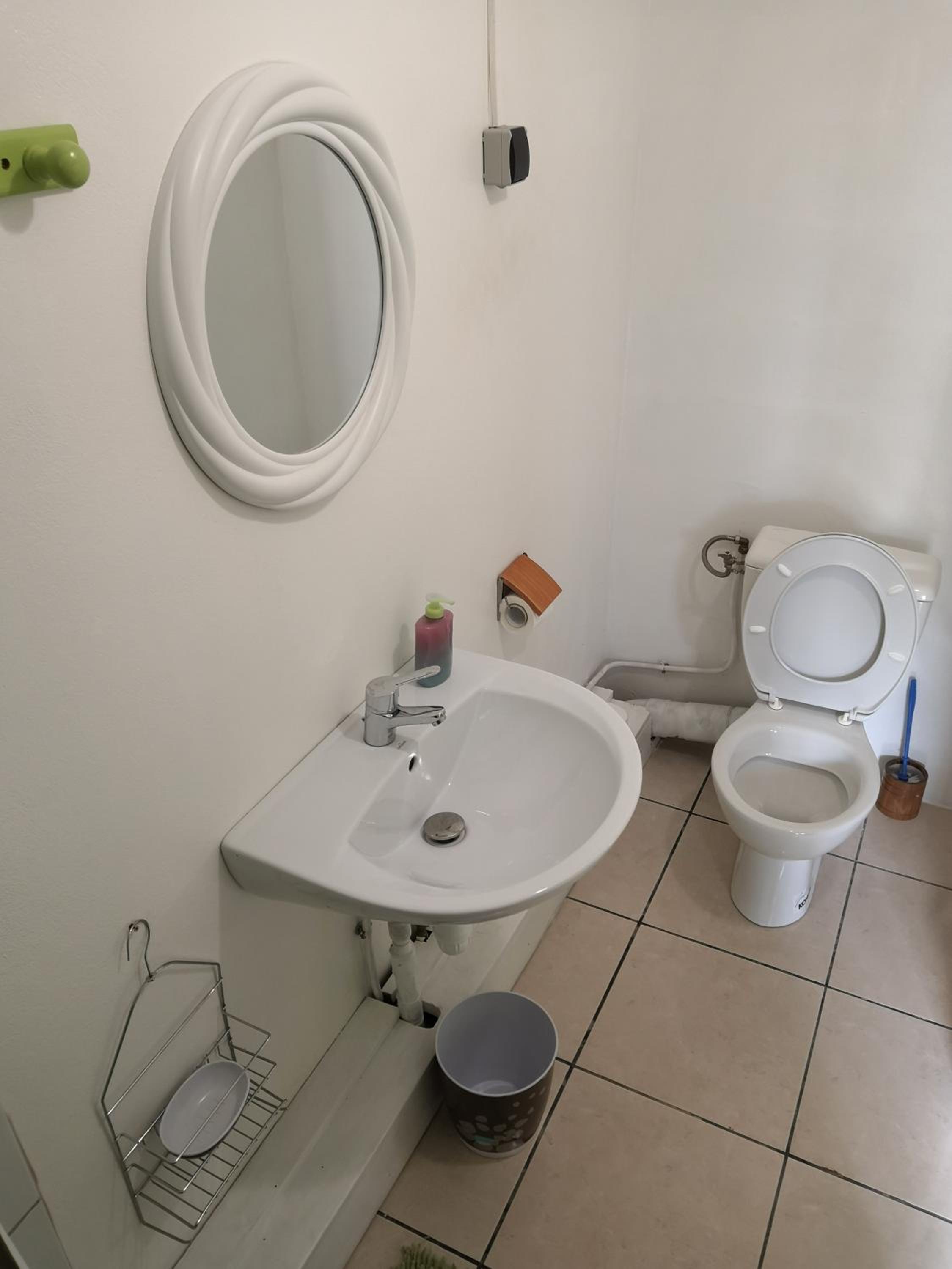 Double Room - Photo 3