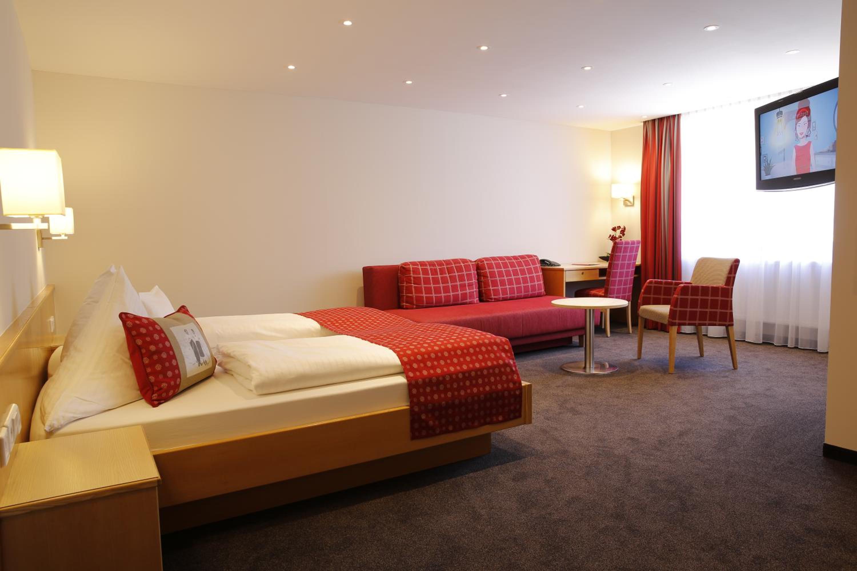 Double Room with Extra Bed - Photo 3