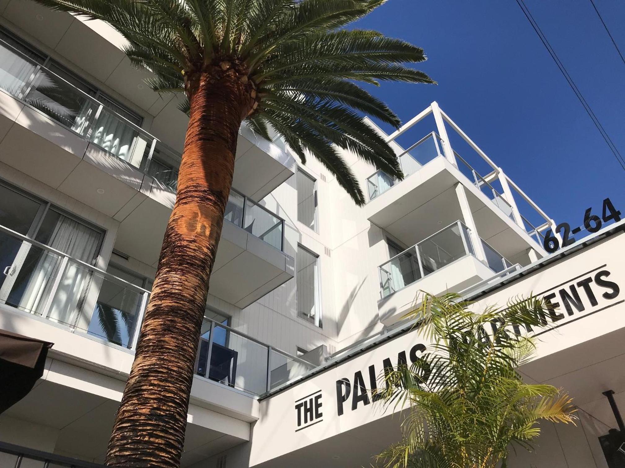 Deluxe Two-Bedroom/ One-Bathroom Apartment - Disability Access - Non Pet Friendly