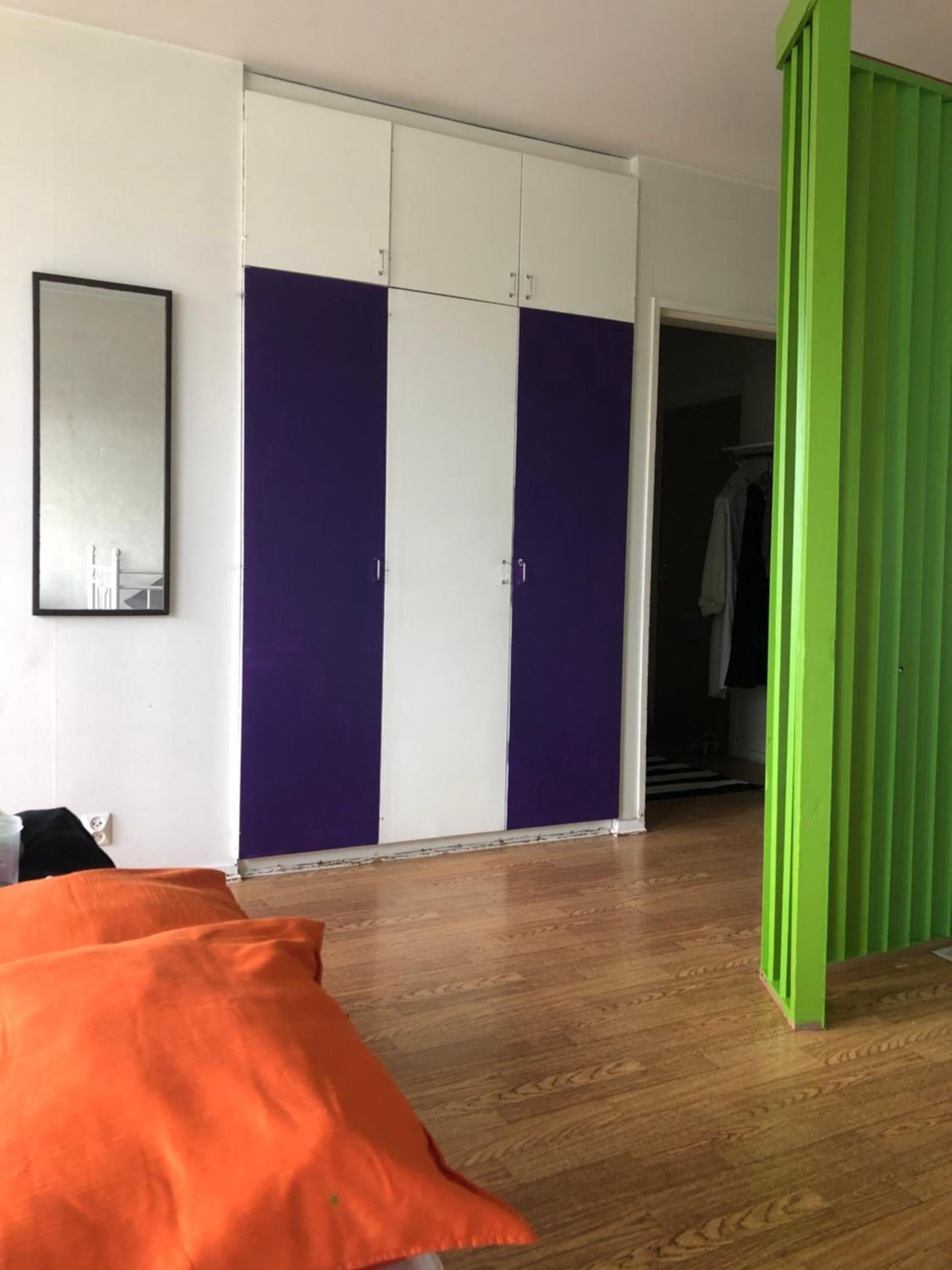One-Bedroom Apartment - Photo 8