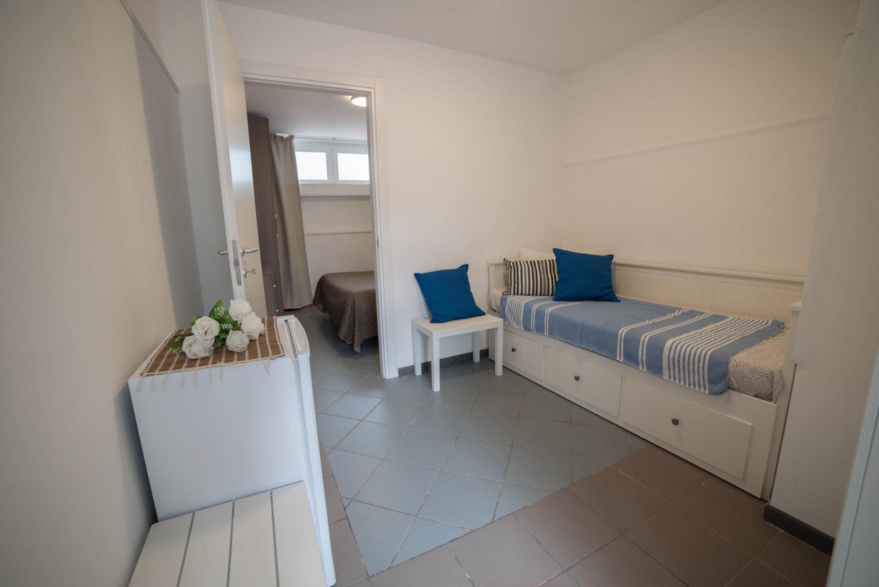 Economy Double Room photo 1