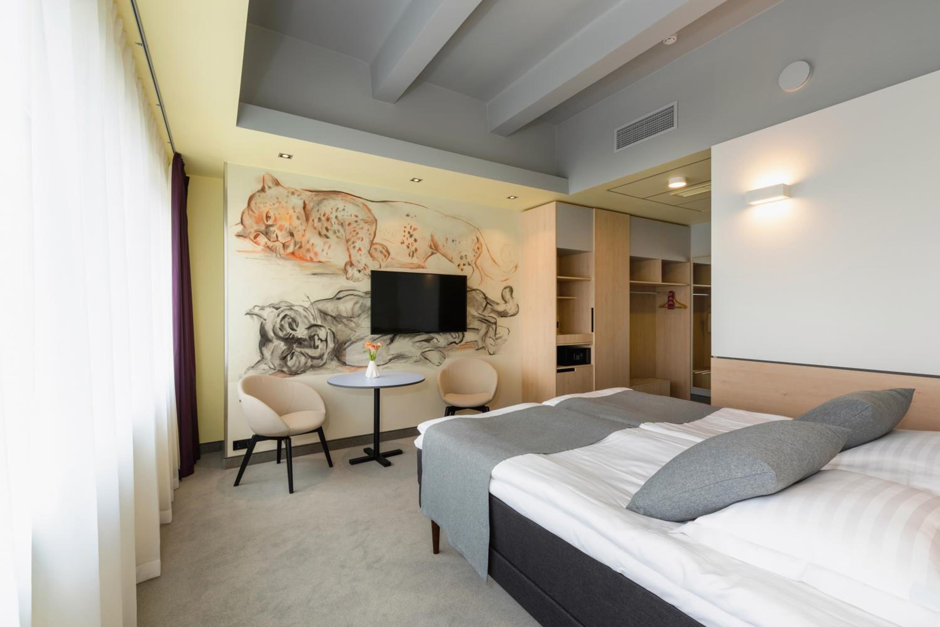 Standard Premium Double Room - Photo 8