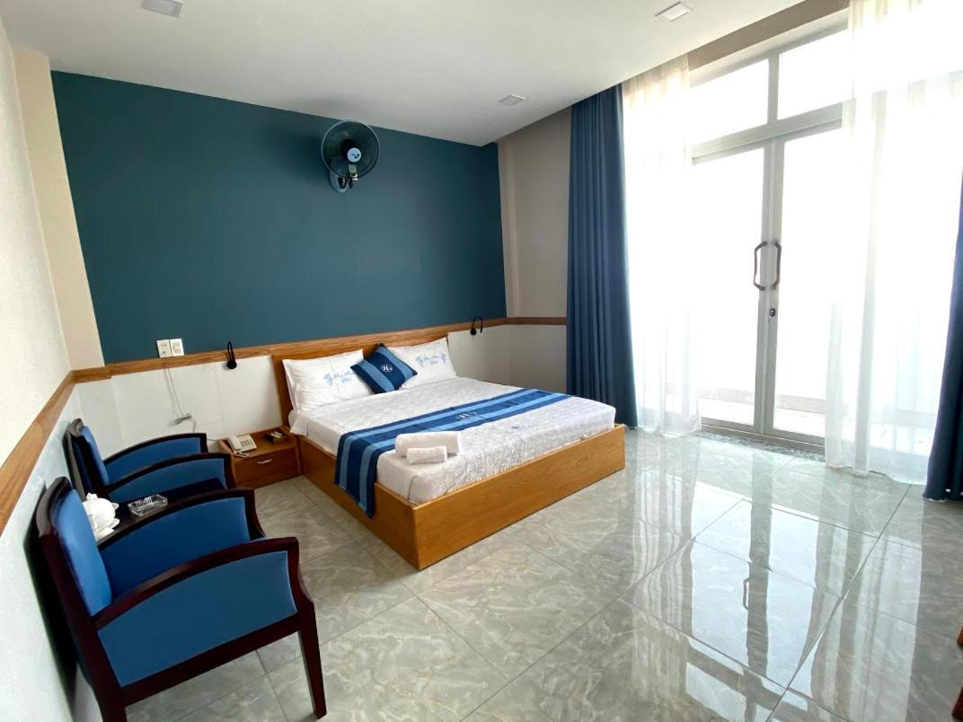 Deluxe Double Room with Balcony photo 2