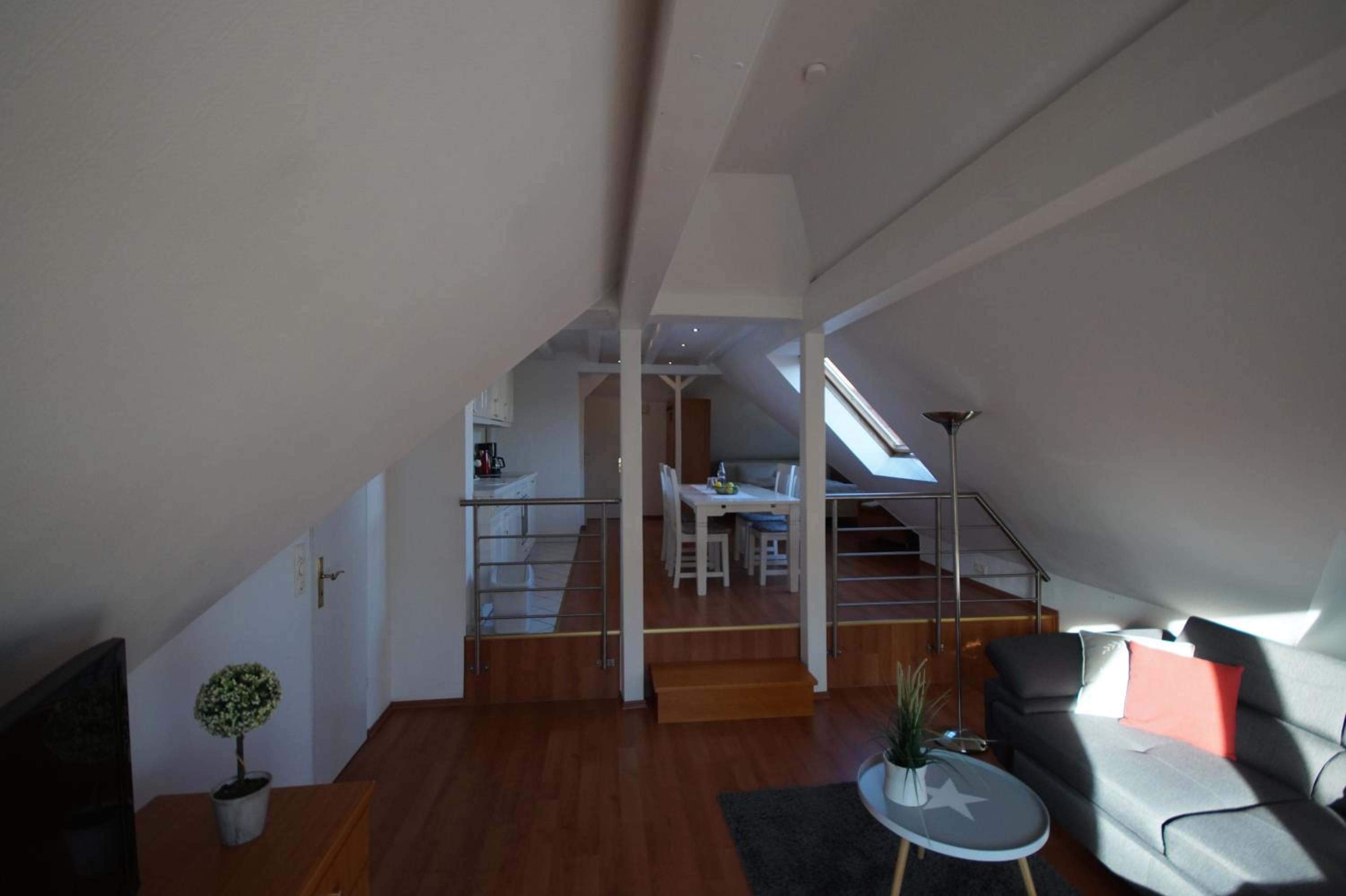 Deluxe Apartment photo 2