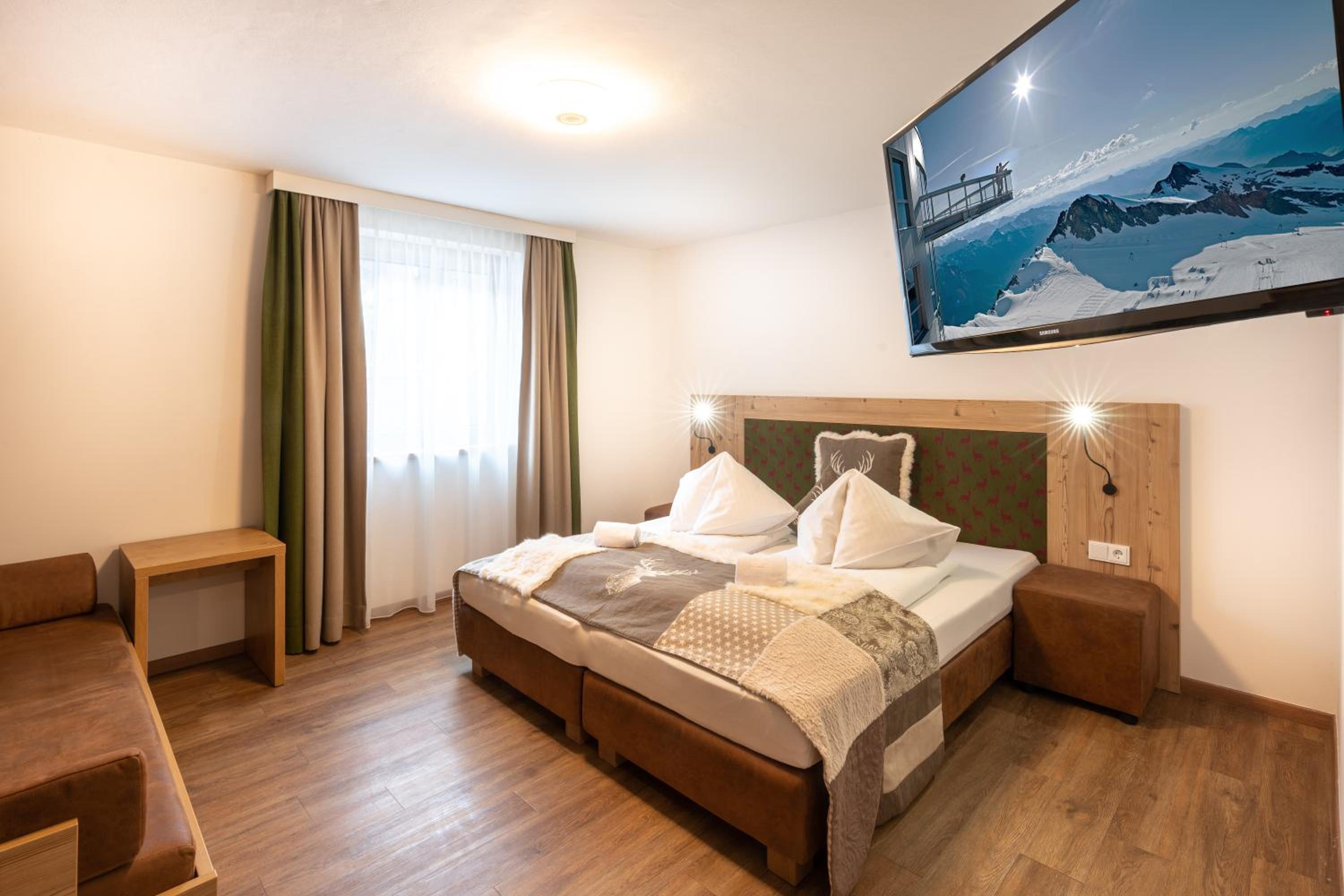 Economy Double Room photo 1