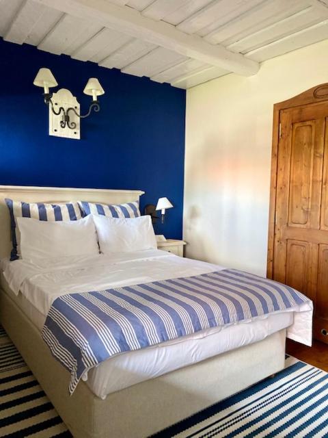 Standard Double Room - Photo 5