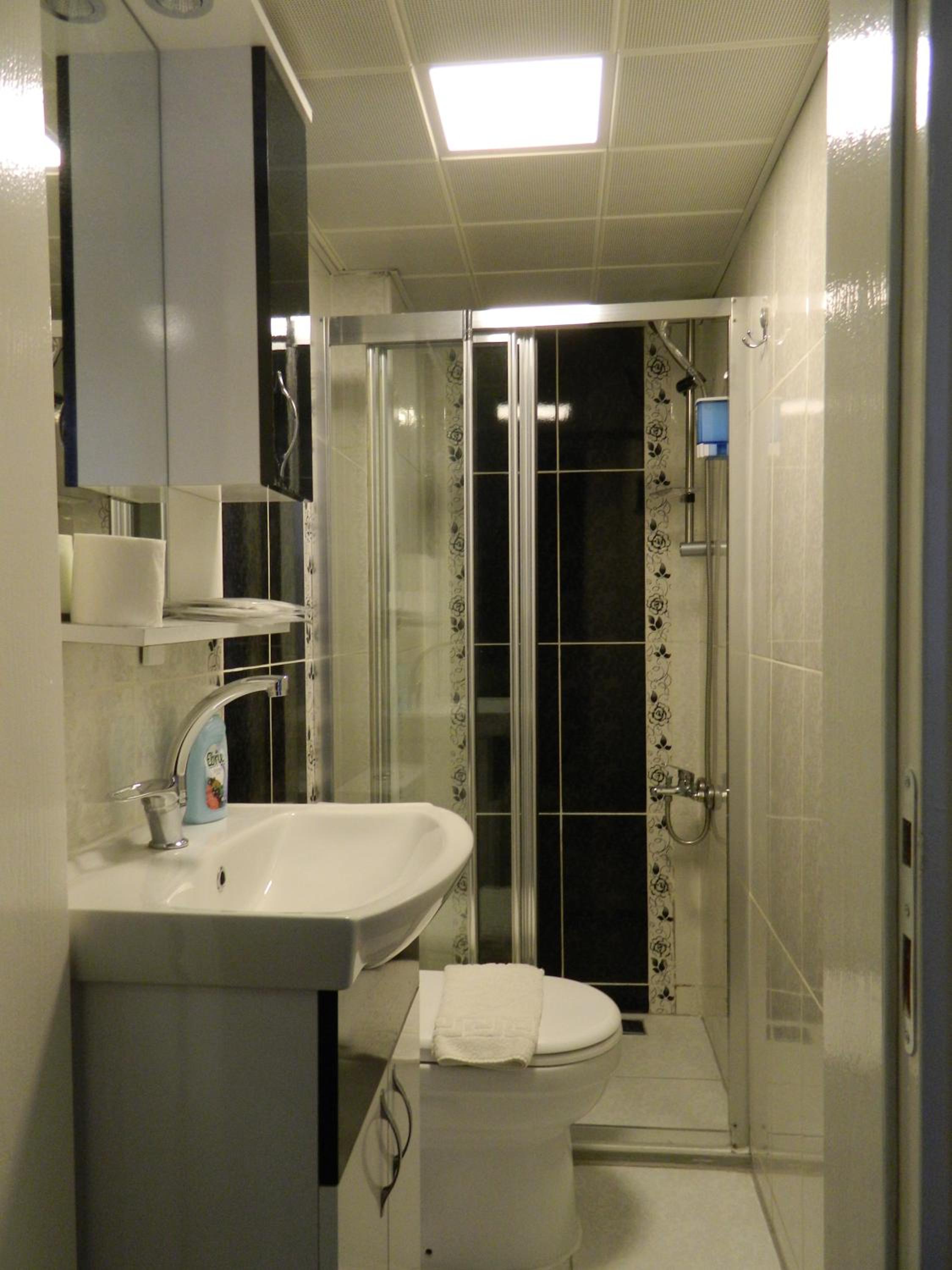 Deluxe Triple Room photo 2