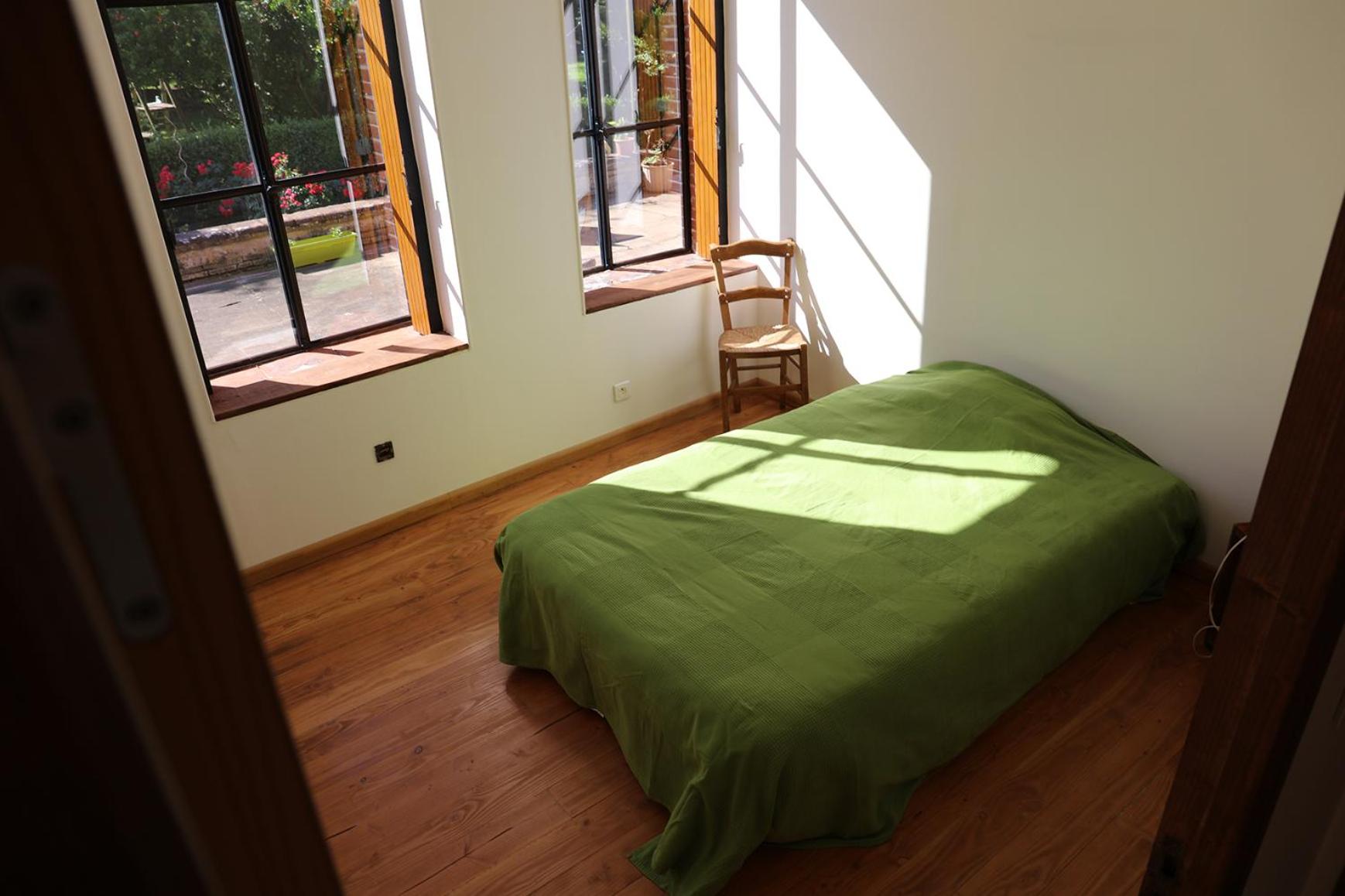 One-Bedroom House photo 2