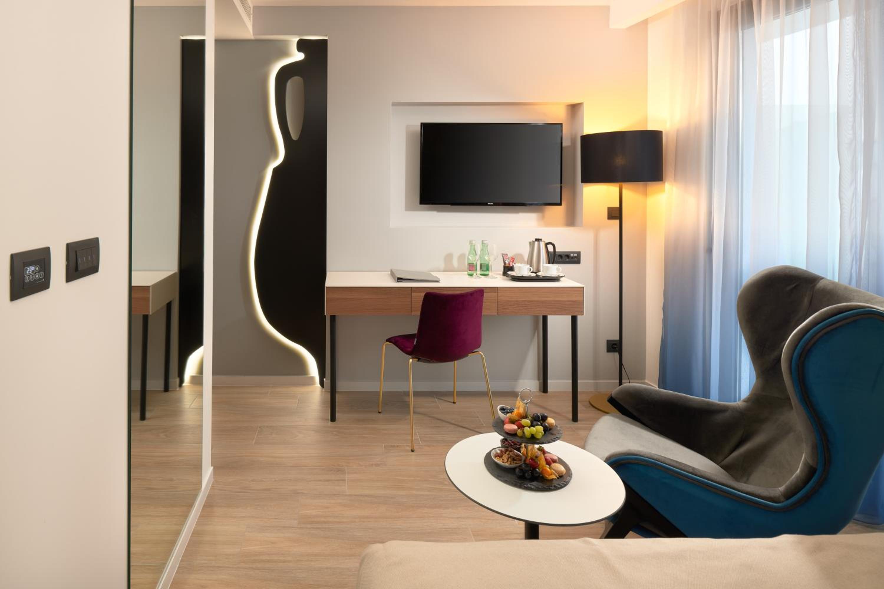 Standard Double or Twin Room - Photo 1