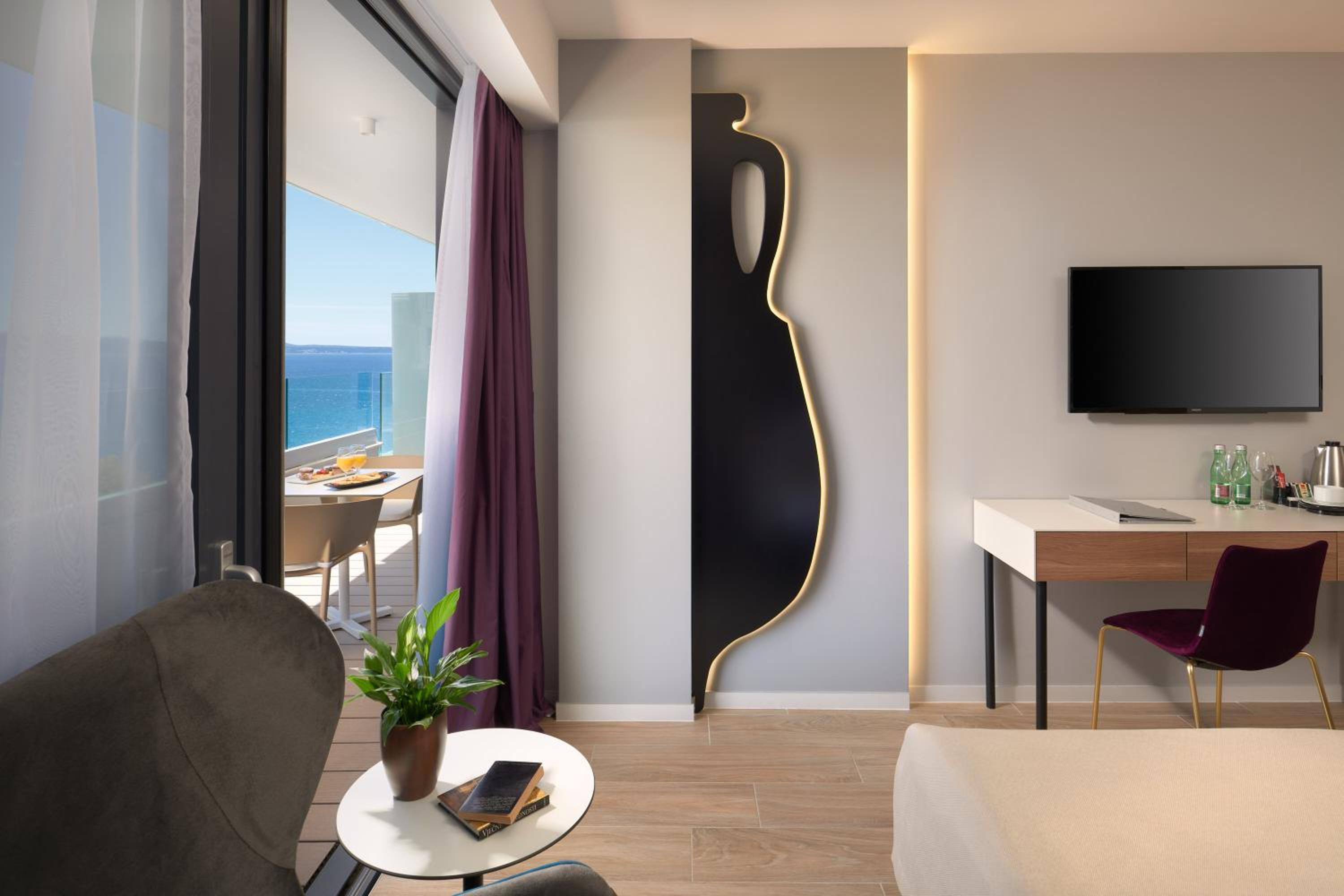 Superior Double or Twin Room with Sea View - Photo 5