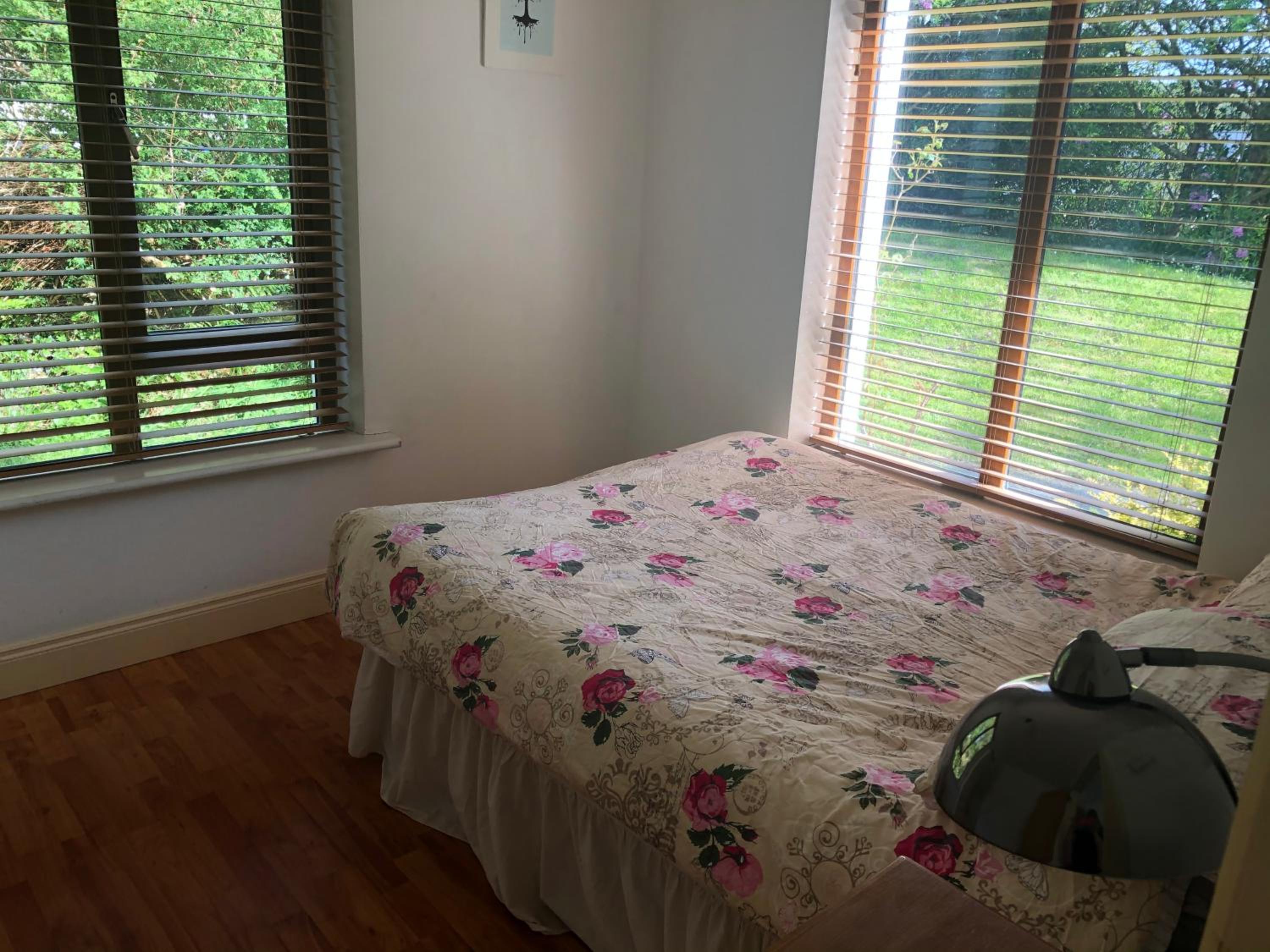 Four-Bedroom House - Photo 17