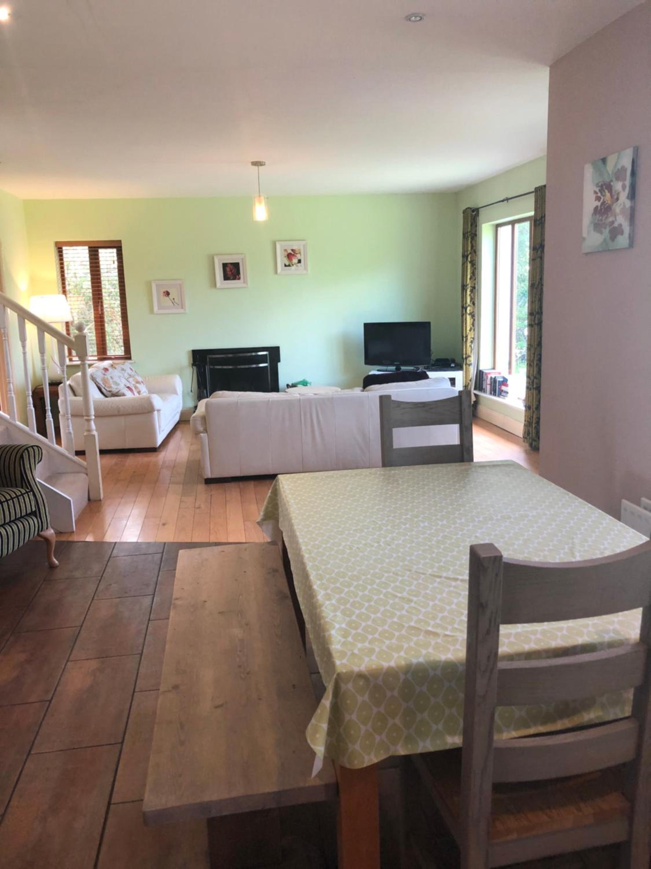 Four-Bedroom House - Photo 12