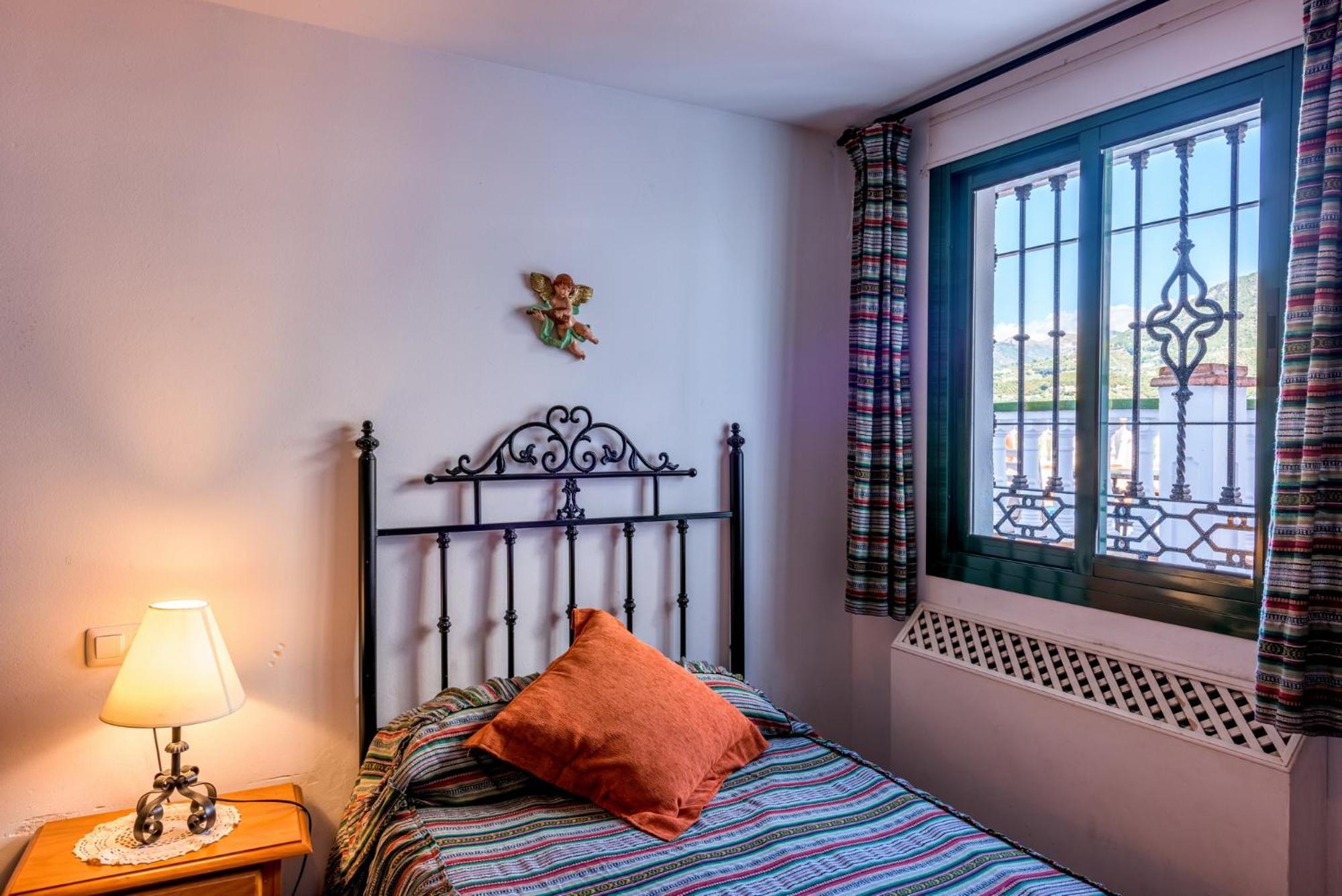 Superior Two-Bedroom Apartment (4-5 Adults) photo 2