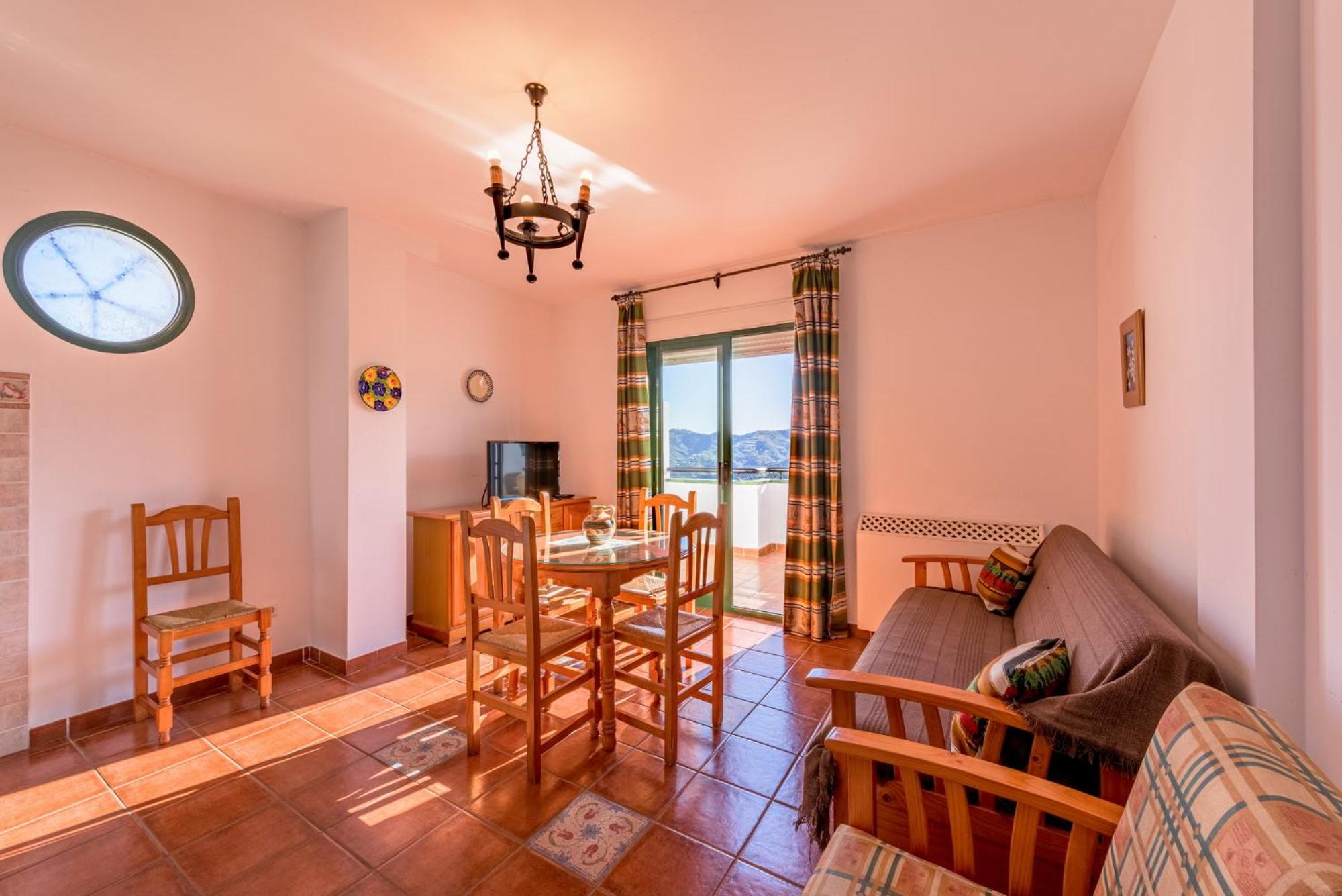 Apartamento Estándar de Dos Habitaciones (4 - 5 Adultos)