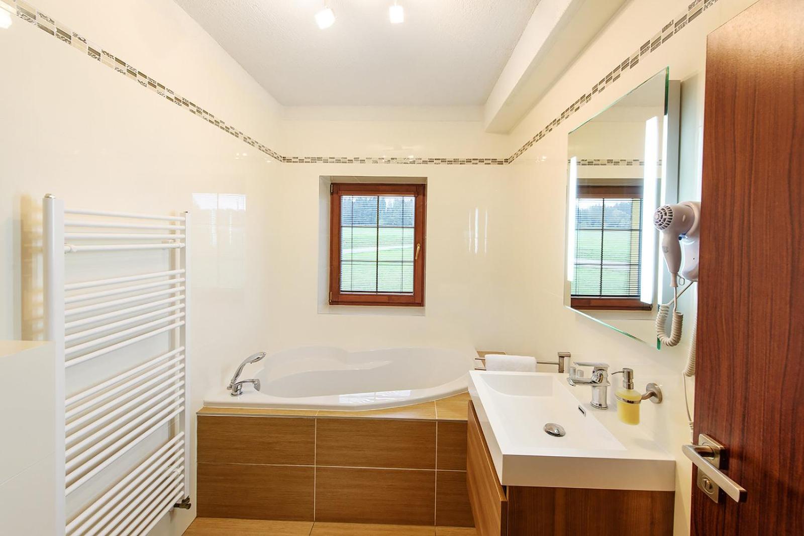 Triple Room - Photo 11