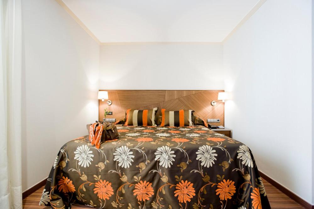 Deluxe Double Room with Shower photo 2