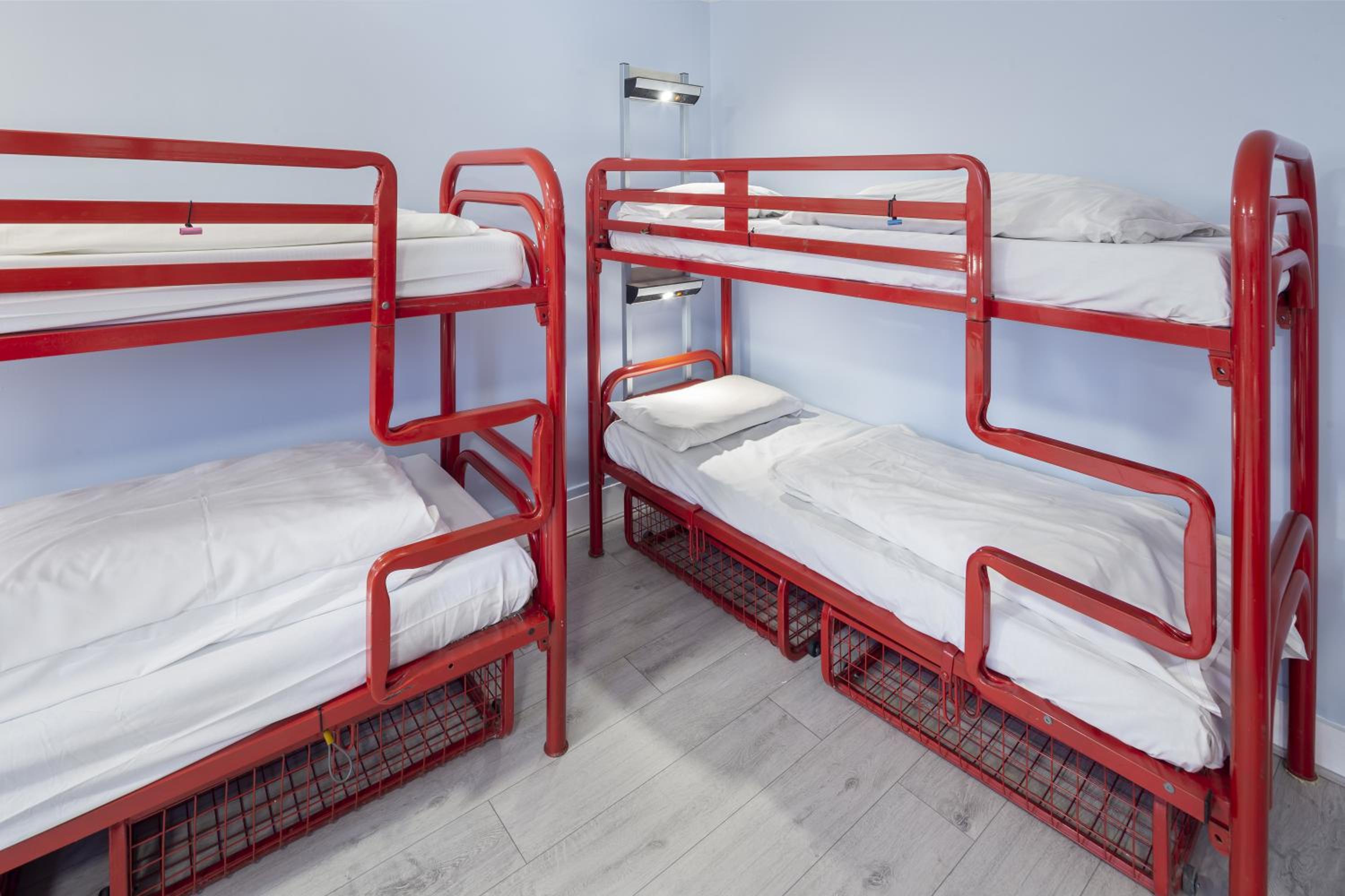Bed in 4-Bed Female Dormitory Room (18–40 years) photo 1