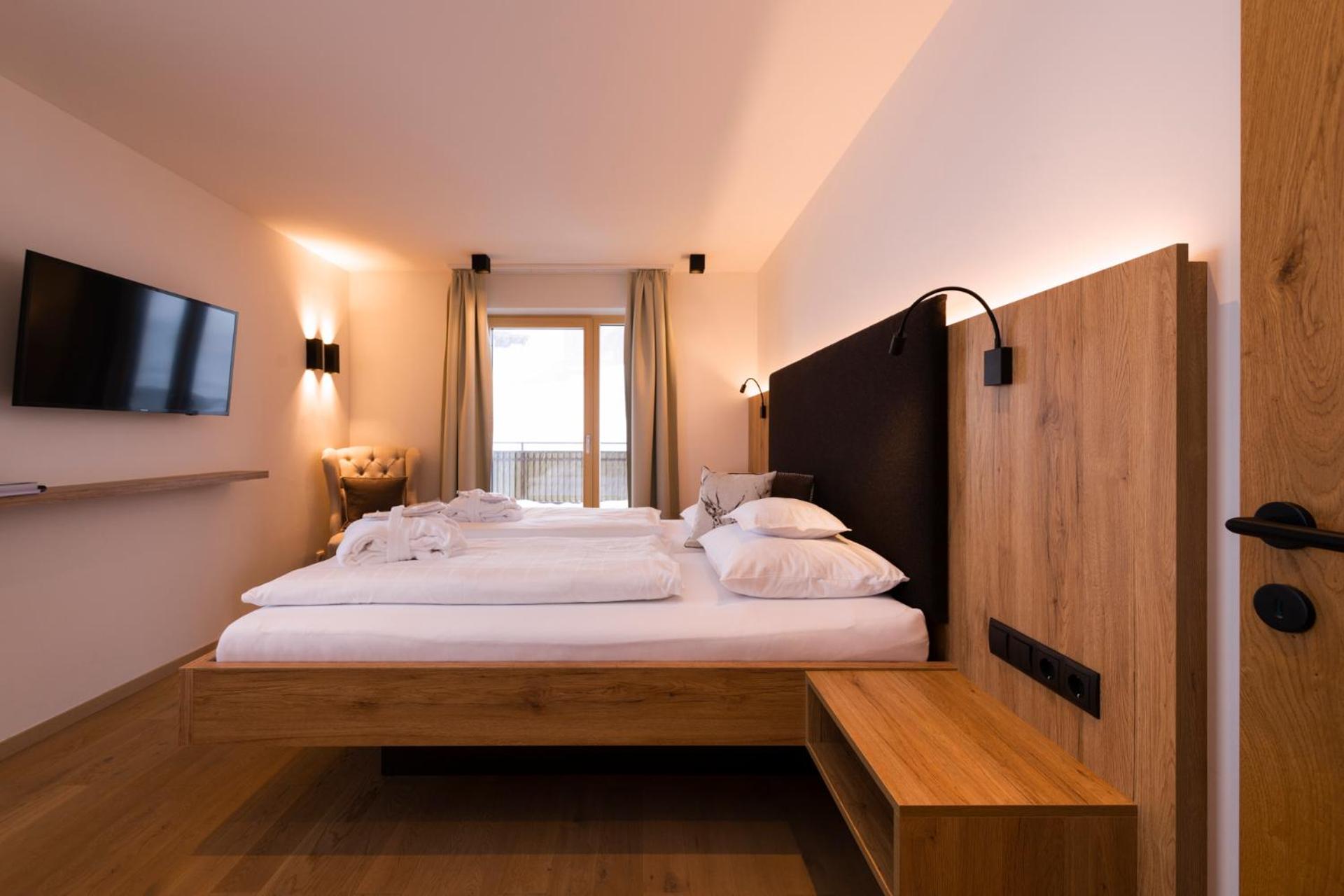Two-Bedroom Suite photo 2