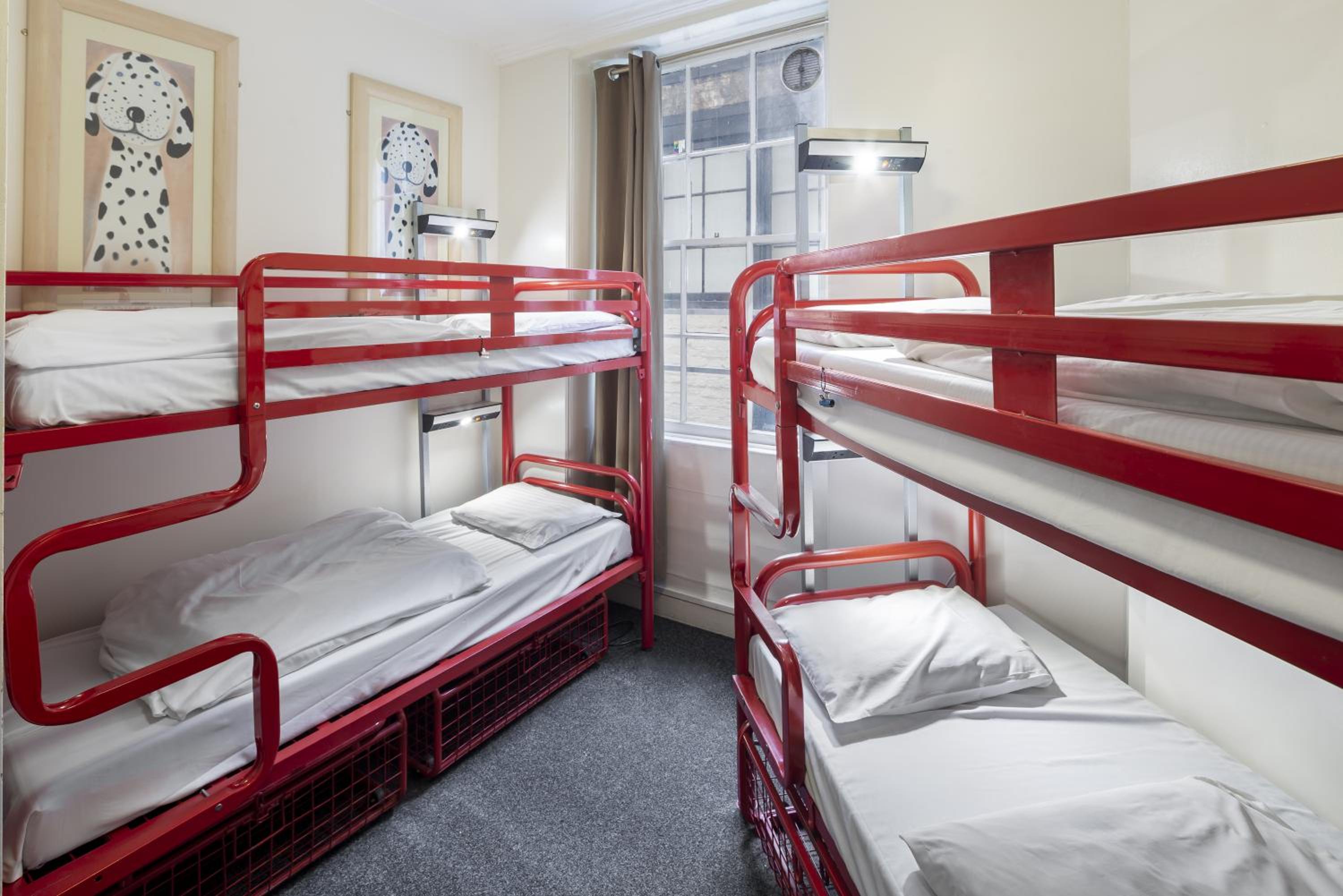 Bed in 4-Bed Mixed Dormitory Room Basic (18–40 years) photo 2