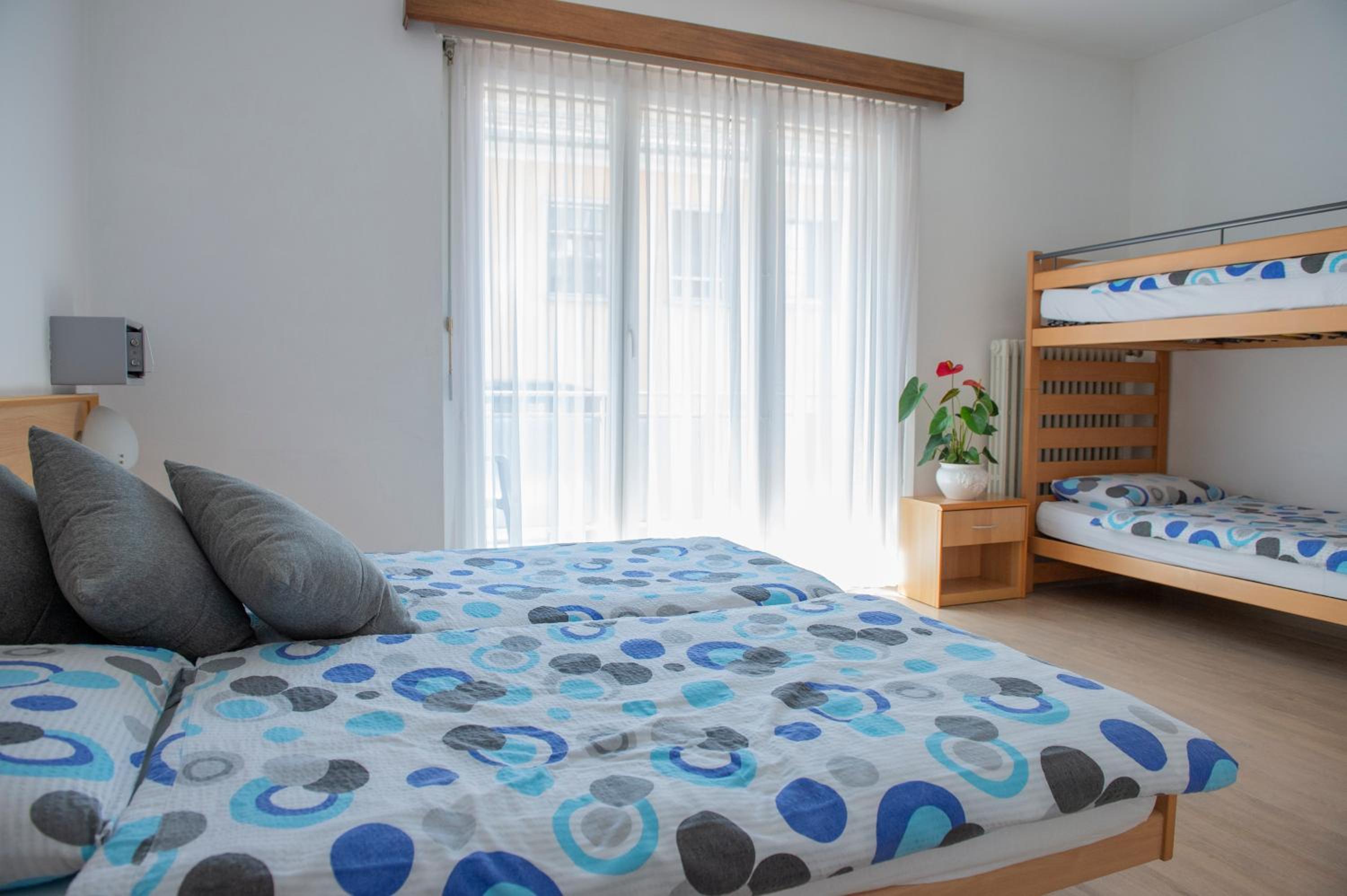 Quadruple Room with Private Bathroom - Photo 1
