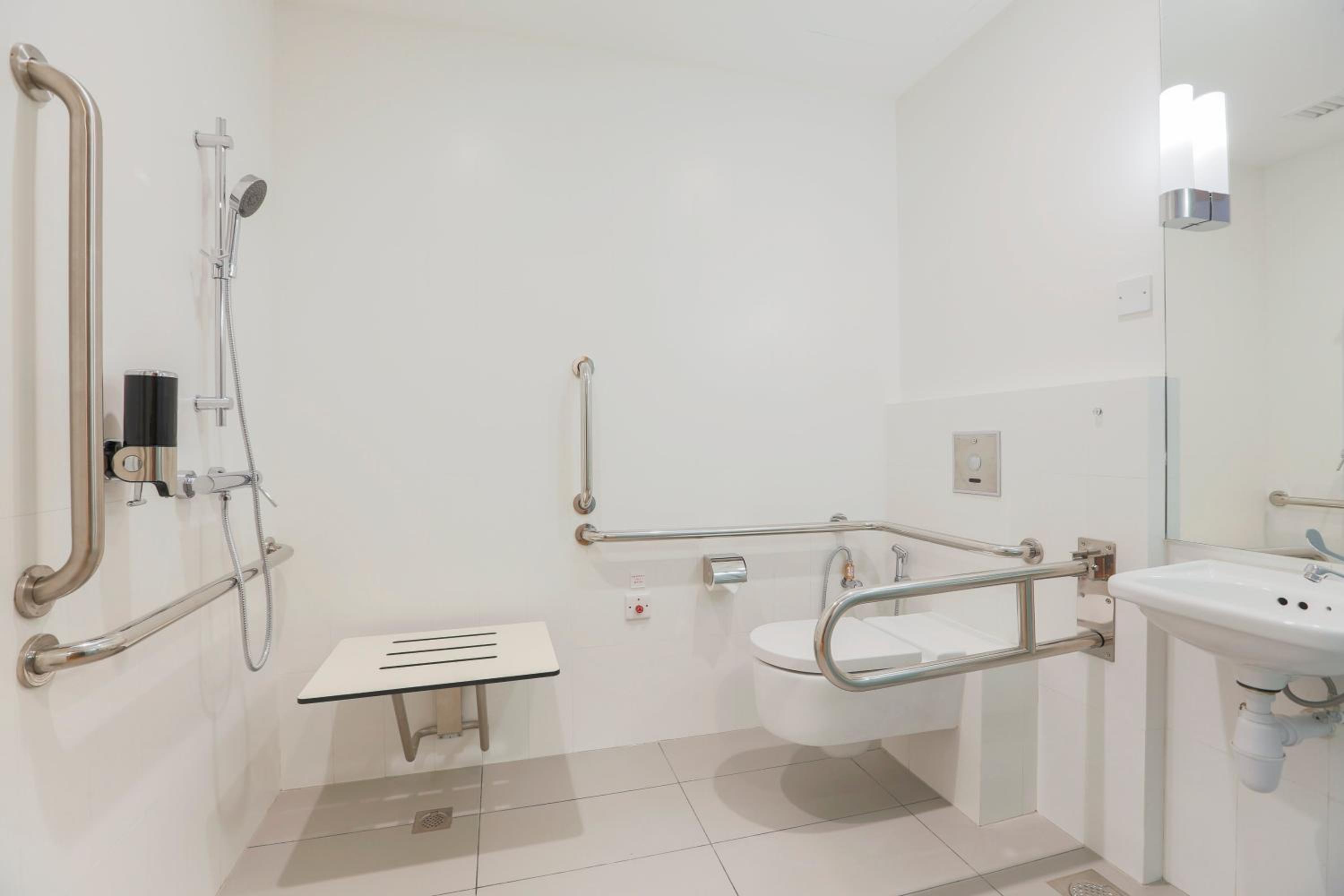 Standard Single Room with Free Breakfast - Accessible