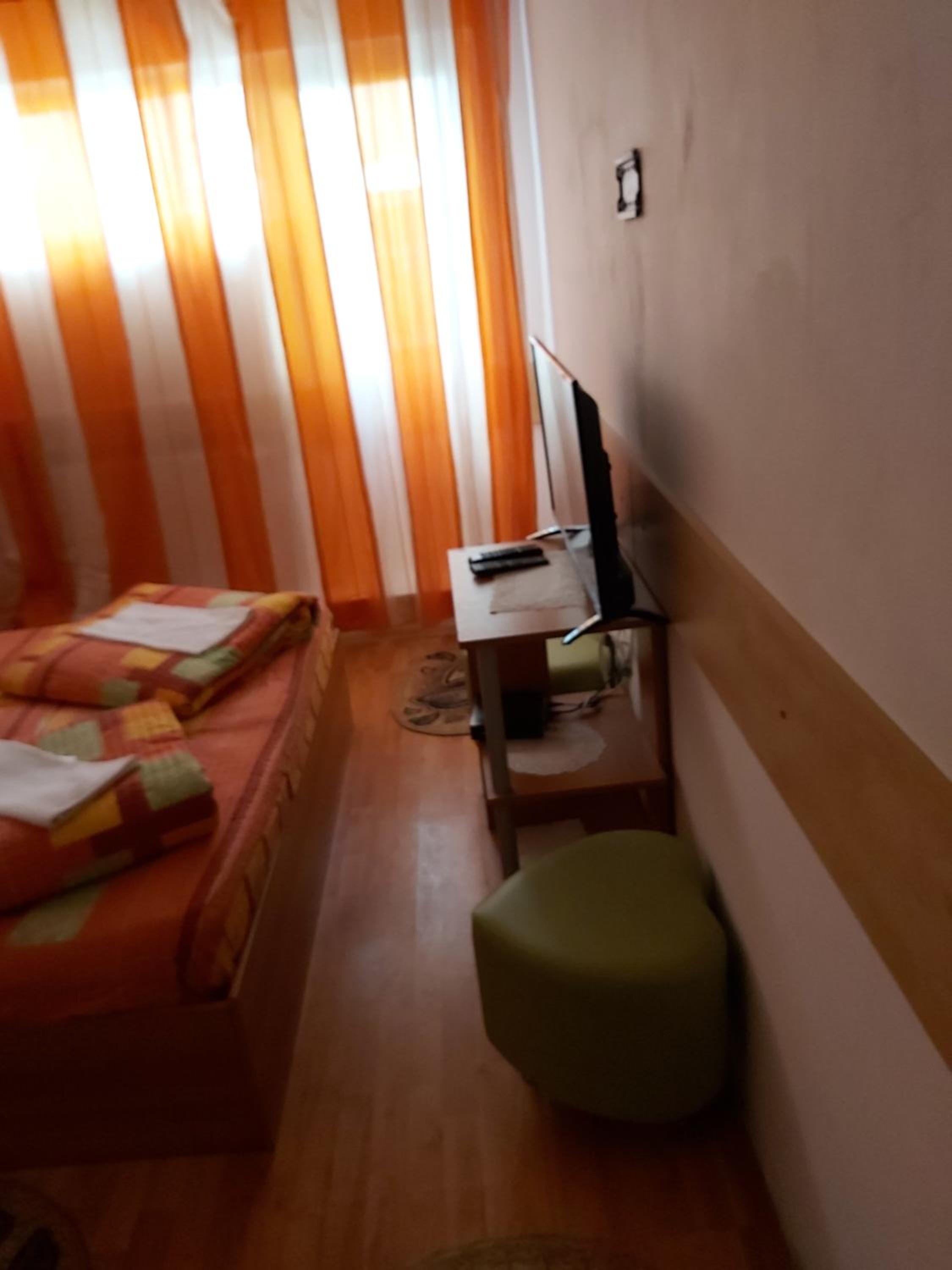Single Room with Shower photo 1