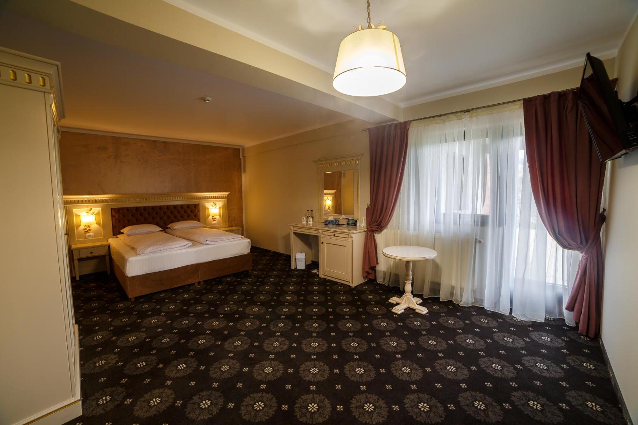 King Room with Spa Bath photo 1