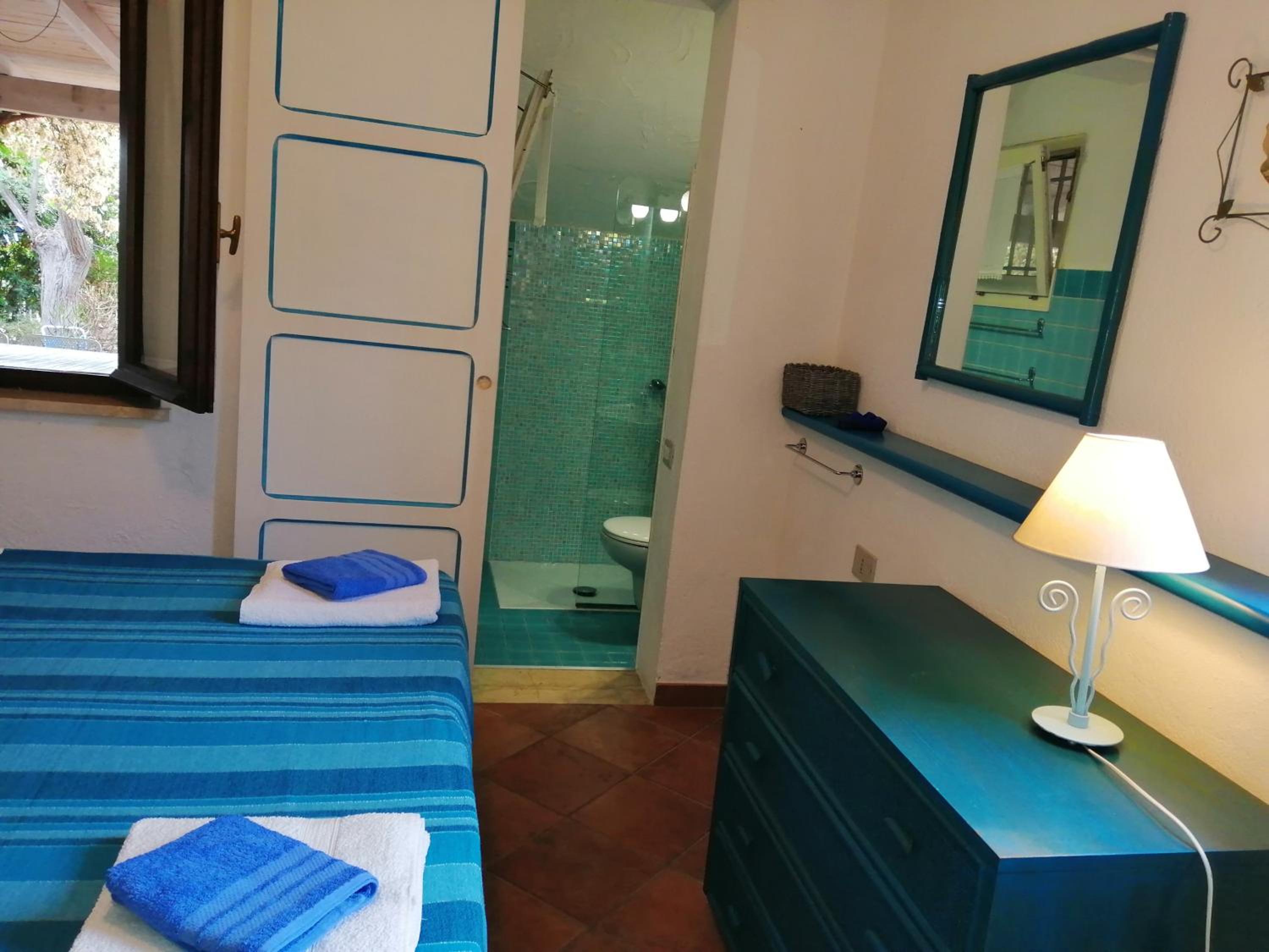 Double Room with Private Bathroom photo 2
