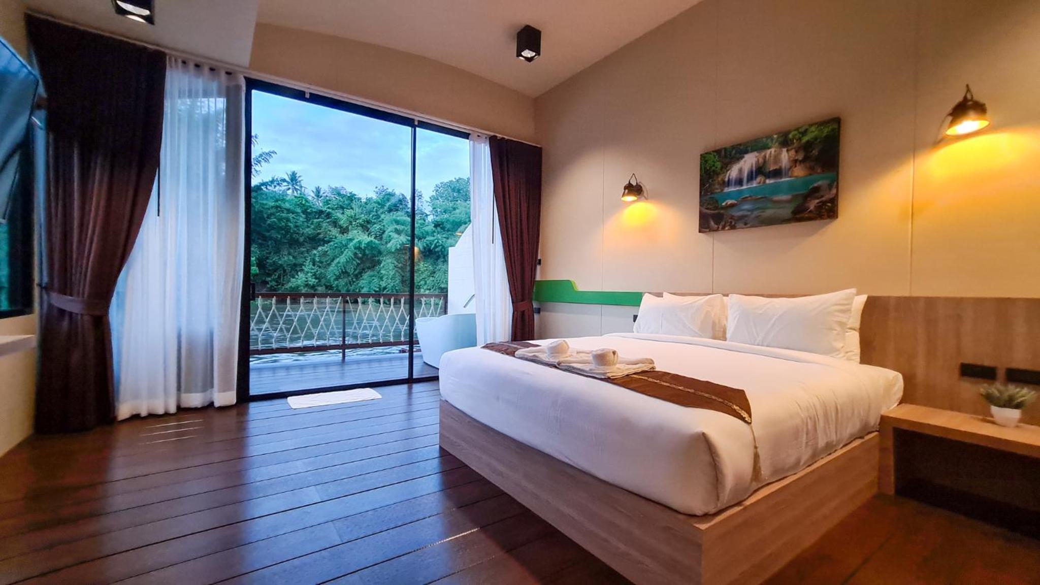 Superior King Room