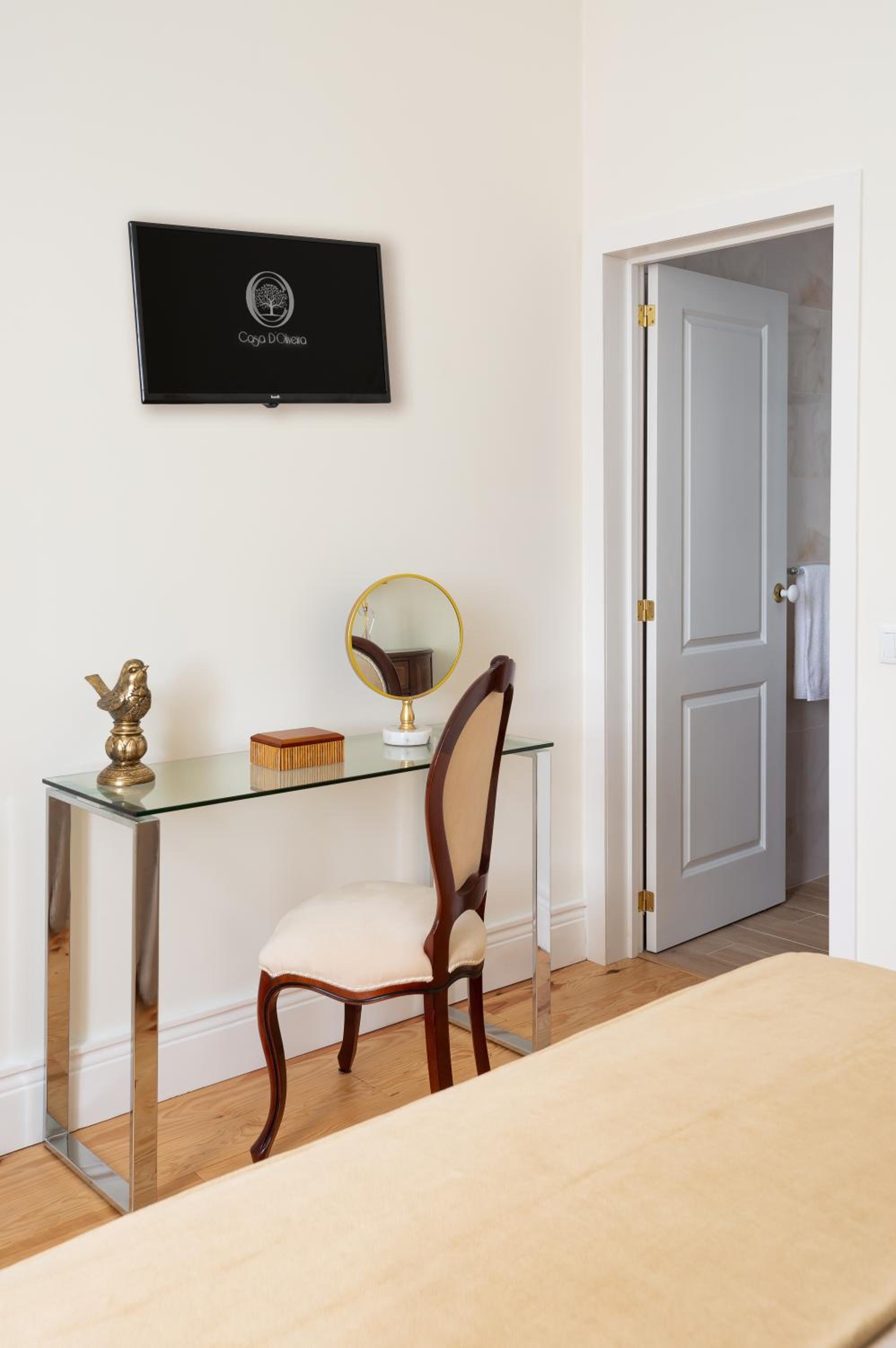 Double Room with Private Bathroom photo 2