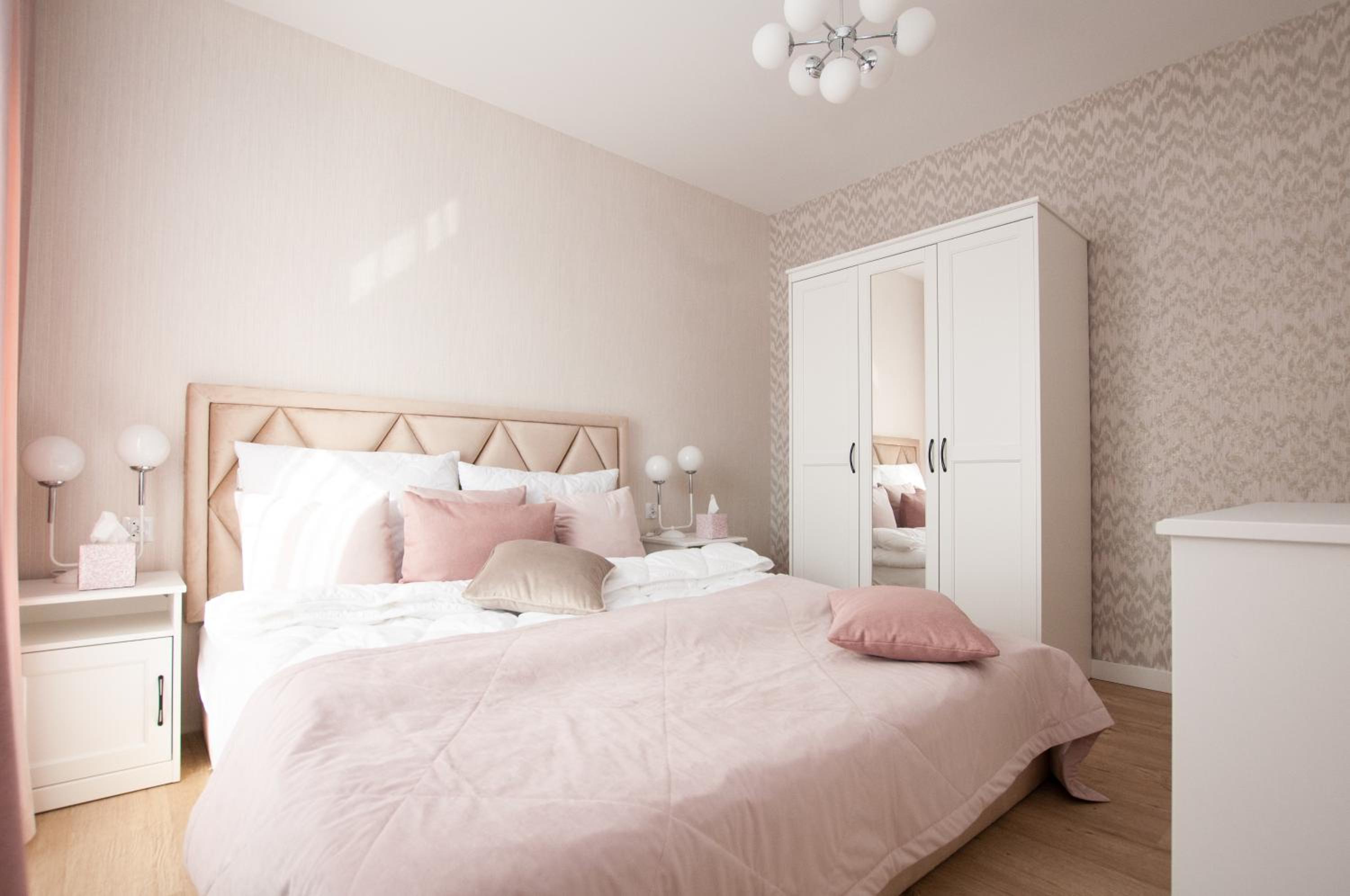 Two-Bedroom Apartment - Photo 6