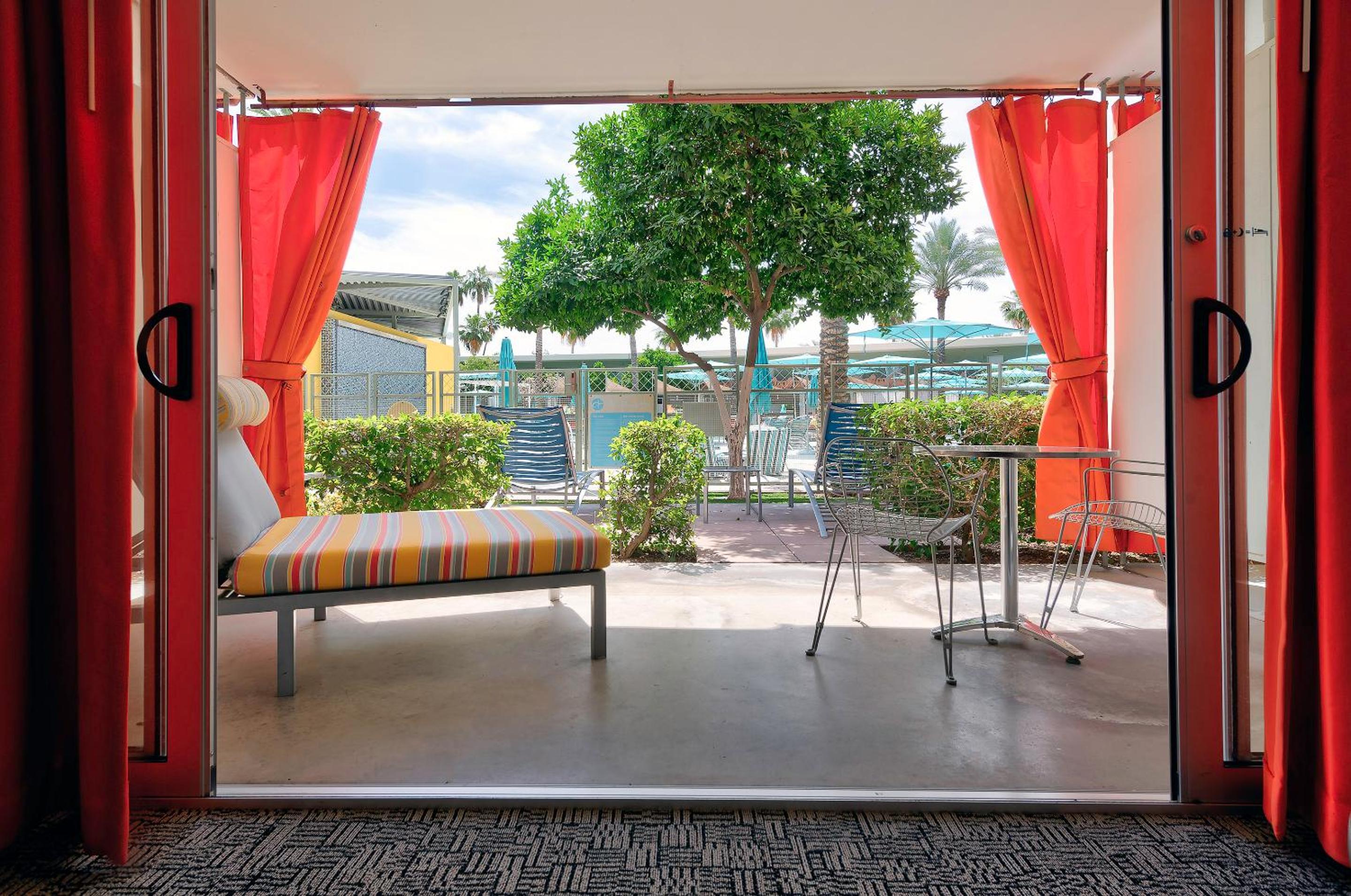 Balcony & Terrace