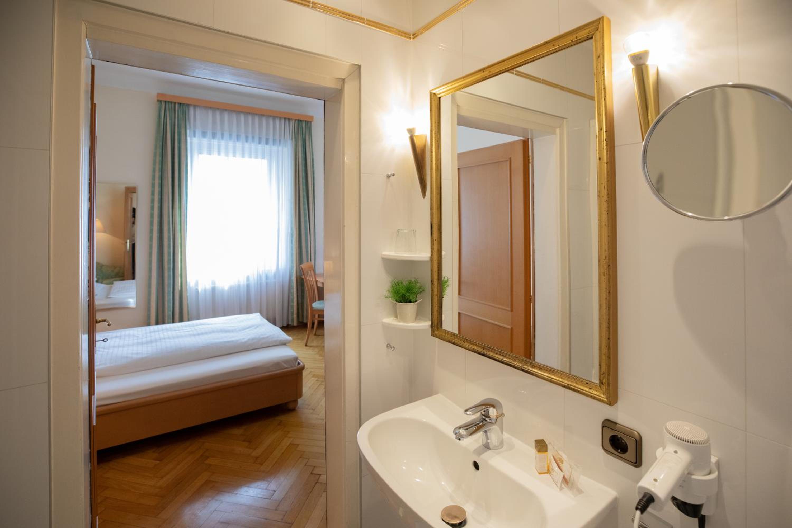 Classic Single Room photo 2