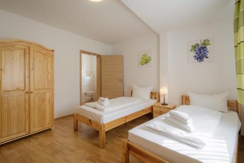 Standard Double Room photo 3