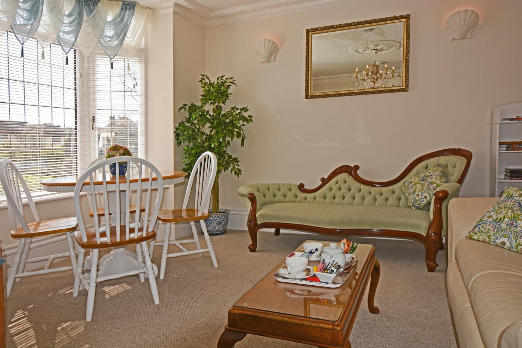 Gladiola Suite photo 2