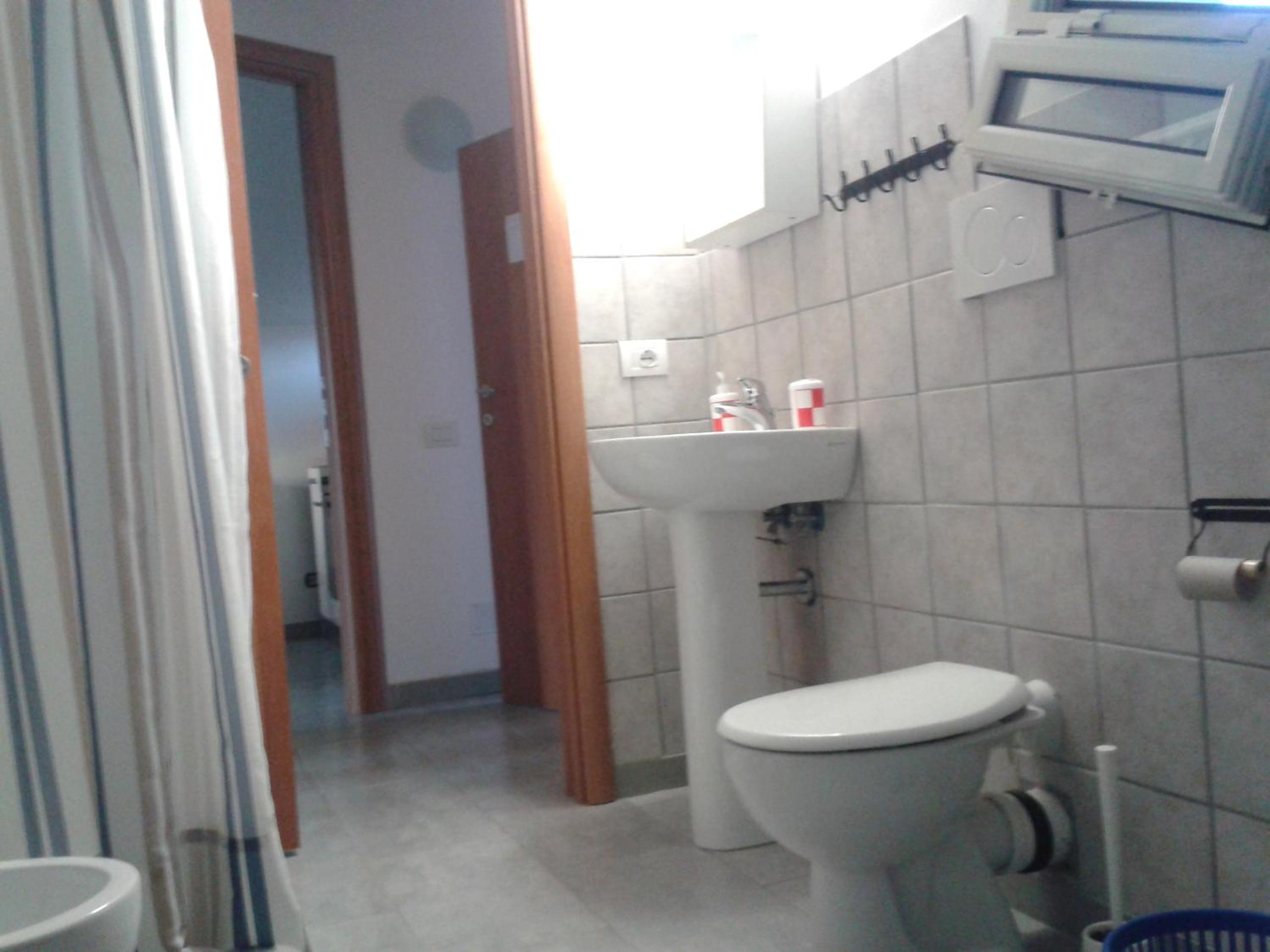 One-Bedroom House photo 3