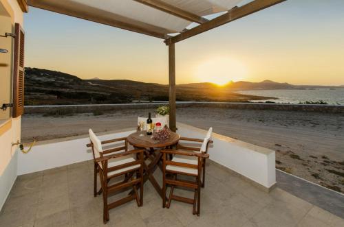 Standard Triple Room with Sea View